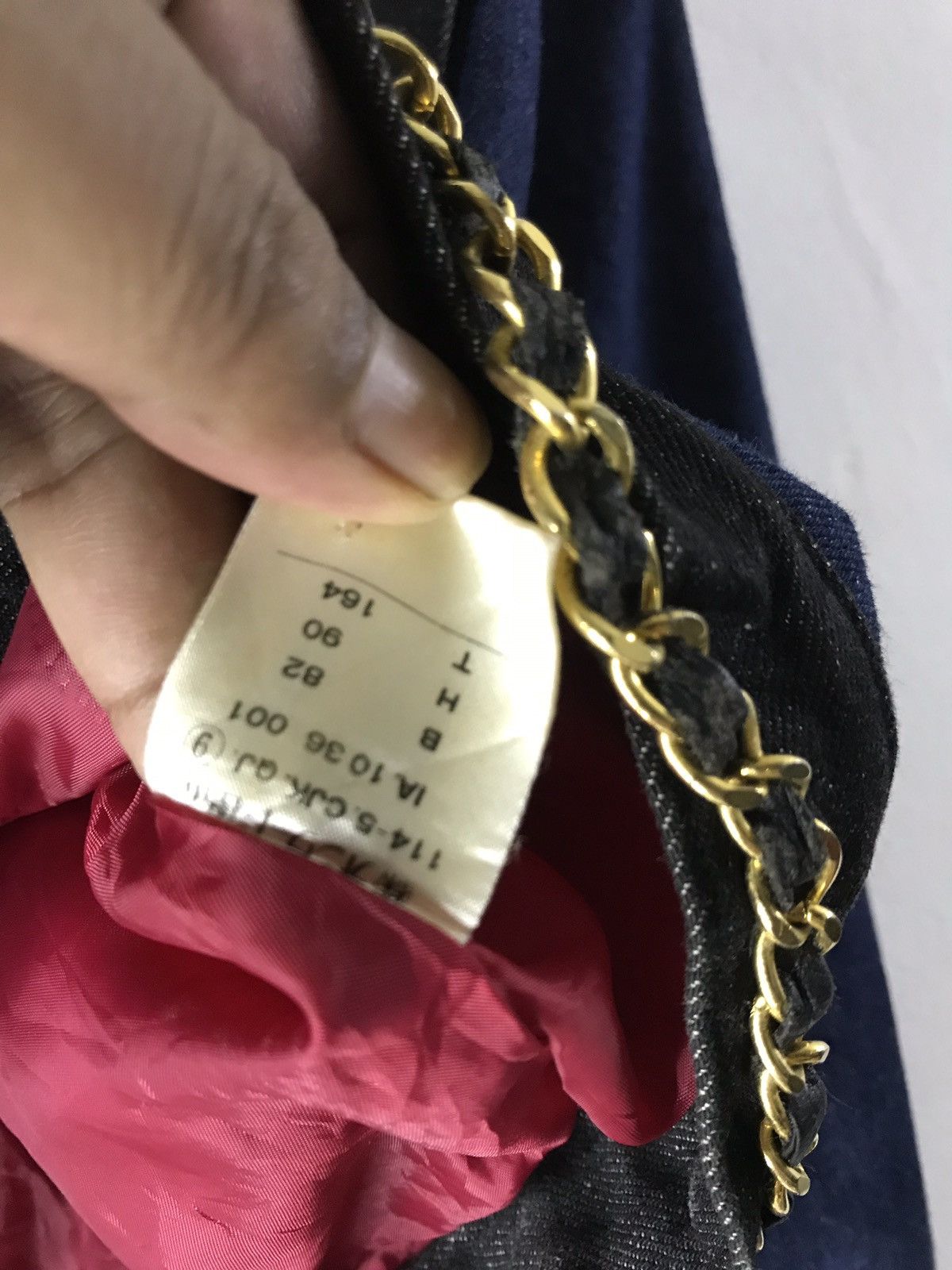 Moschino × Vintage Vintage Moschino Jeans Chain Croped Denim Jacket For Women Size M / US 6-8 / IT 42-44 - 7 Thumbnail