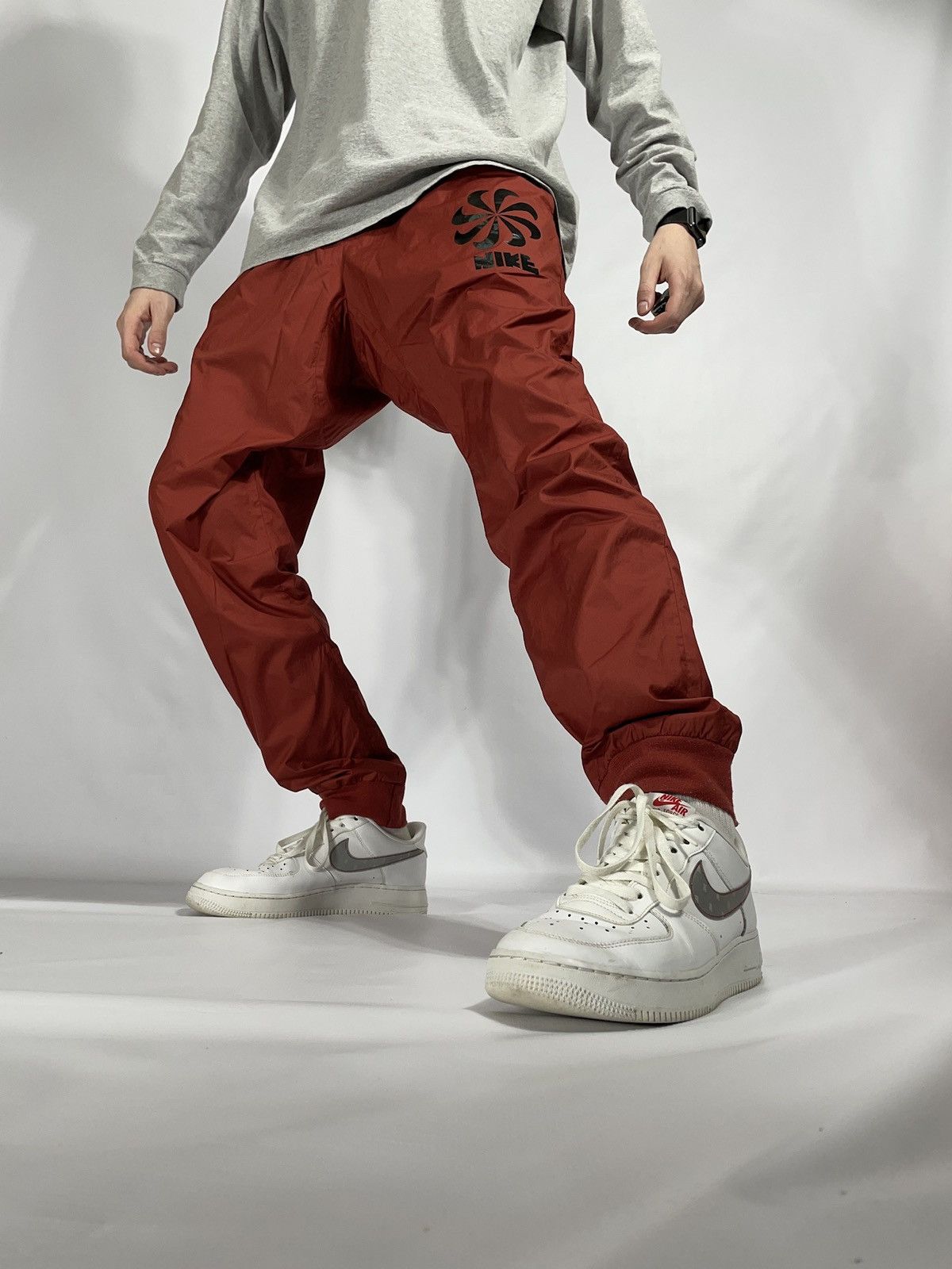 Nike Nike nylon track pants orange colour Size US 33 - 2 Thumbnail