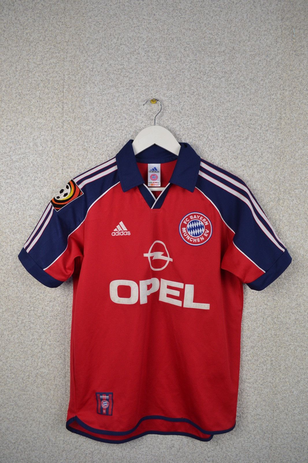 VTG RARE ADIDAS  90'S BAYERN MUNCHEN BLUE RED KELLMÜNZ FOOTBALL TEE LARGE