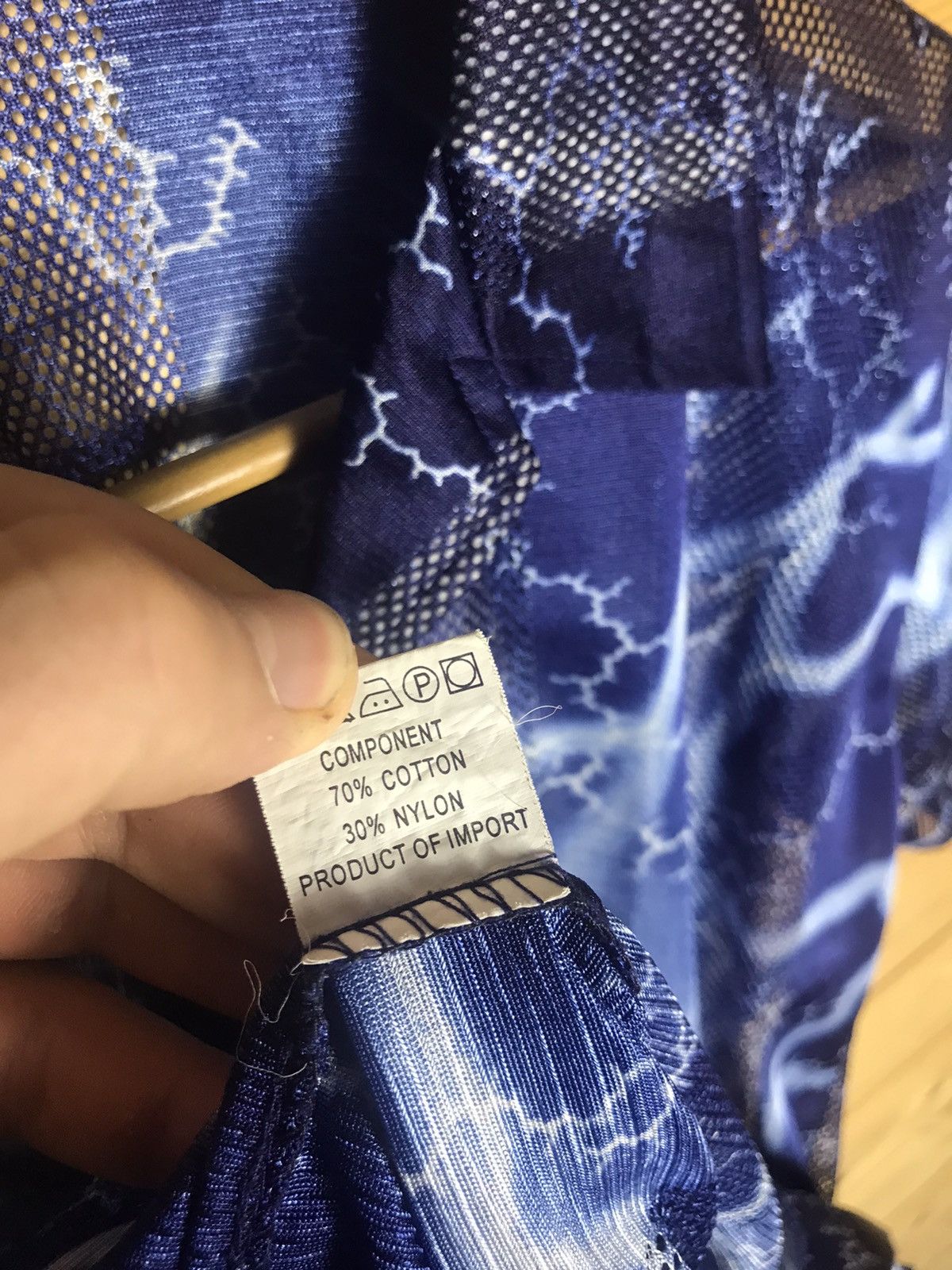 Vintage Vintage Taz shirt Size US S / EU 44-46 / 1 - 7 Thumbnail