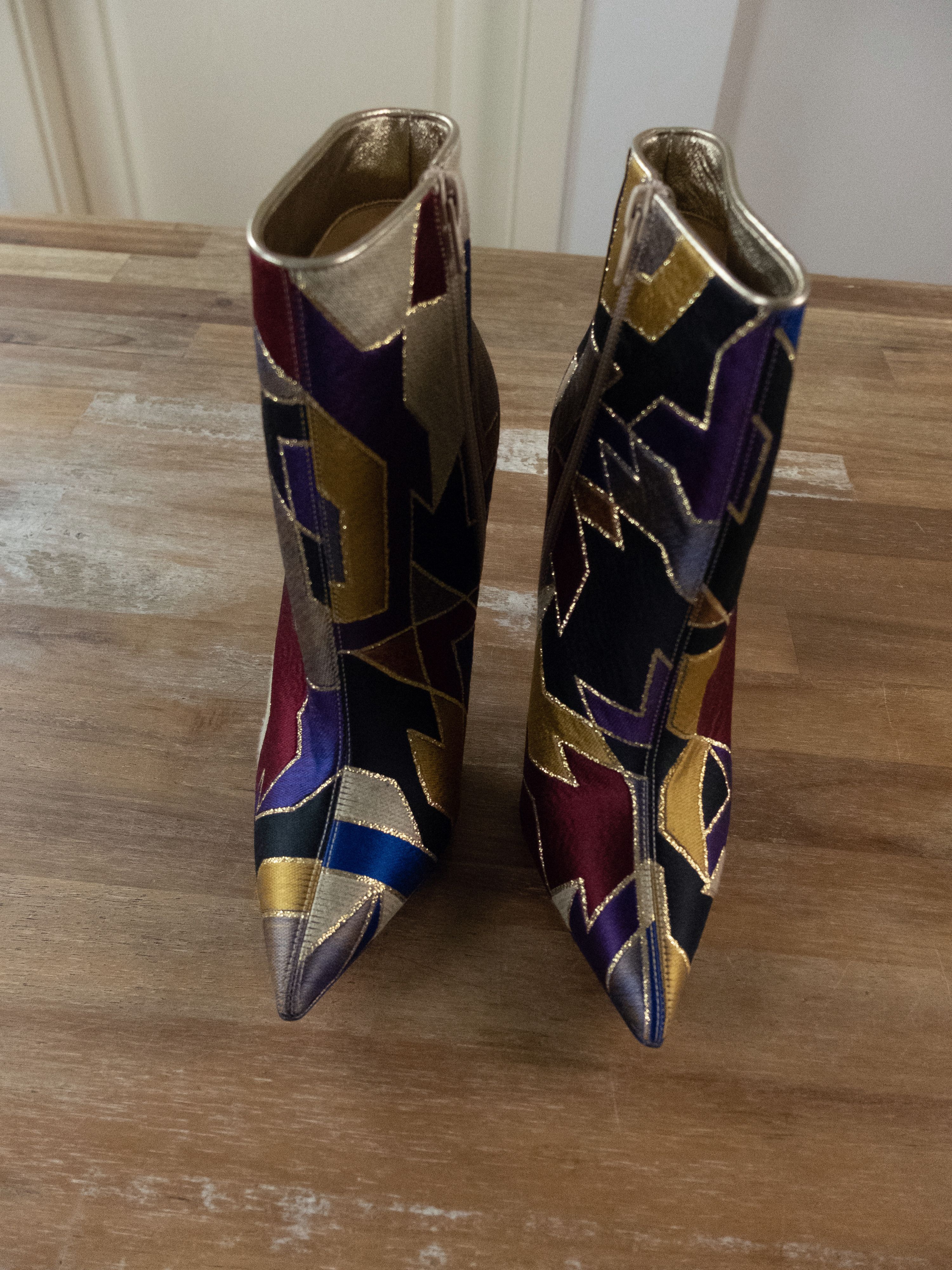 Christian Louboutin CHRISTIAN LOUBOUTIN So Kate Booty geometric ankle boots 8 38 Size US 8 / IT 38 - 2 Thumbnail