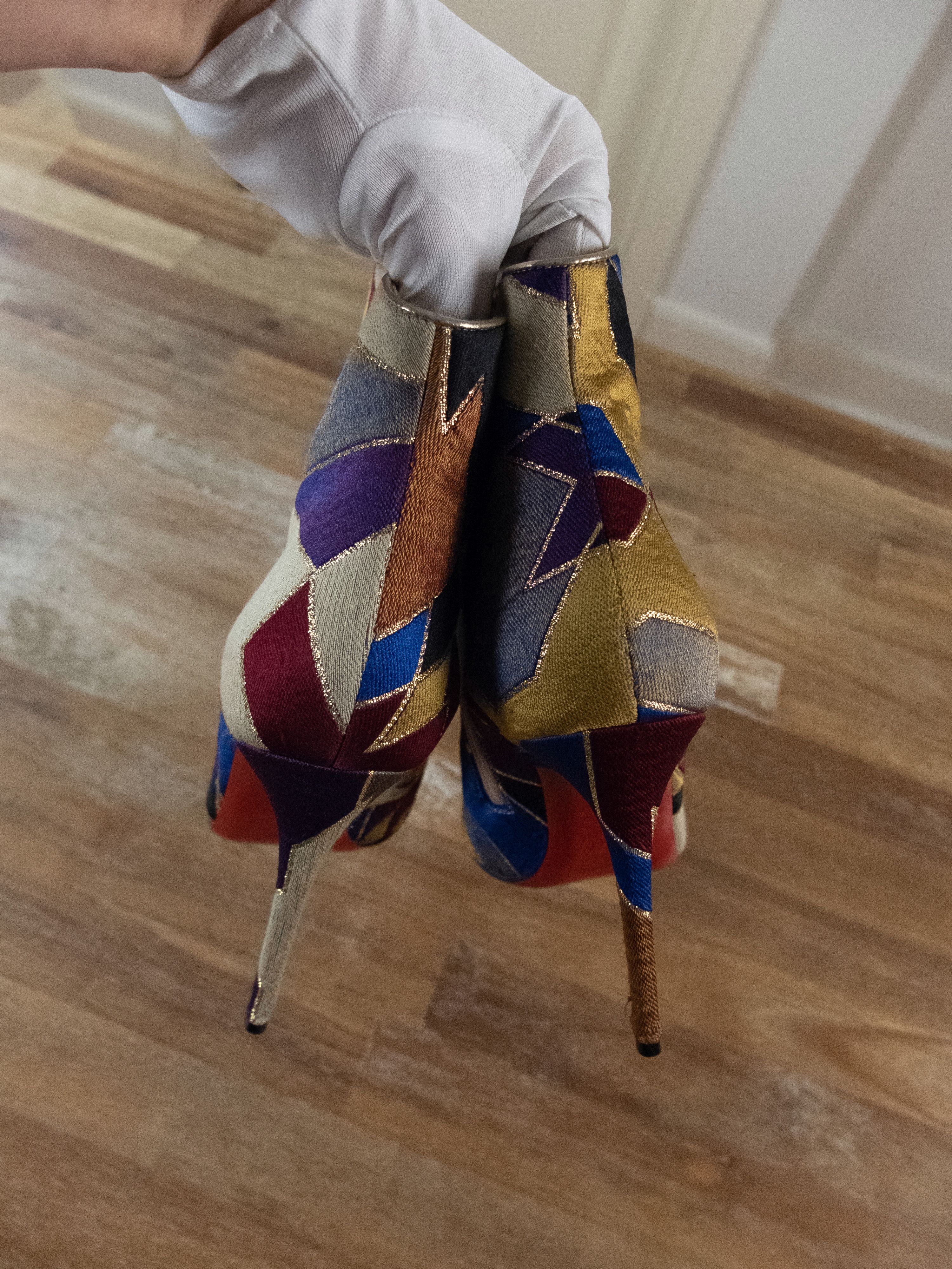 Christian Louboutin CHRISTIAN LOUBOUTIN So Kate Booty geometric ankle boots 8 38 Size US 8 / IT 38 - 4 Thumbnail