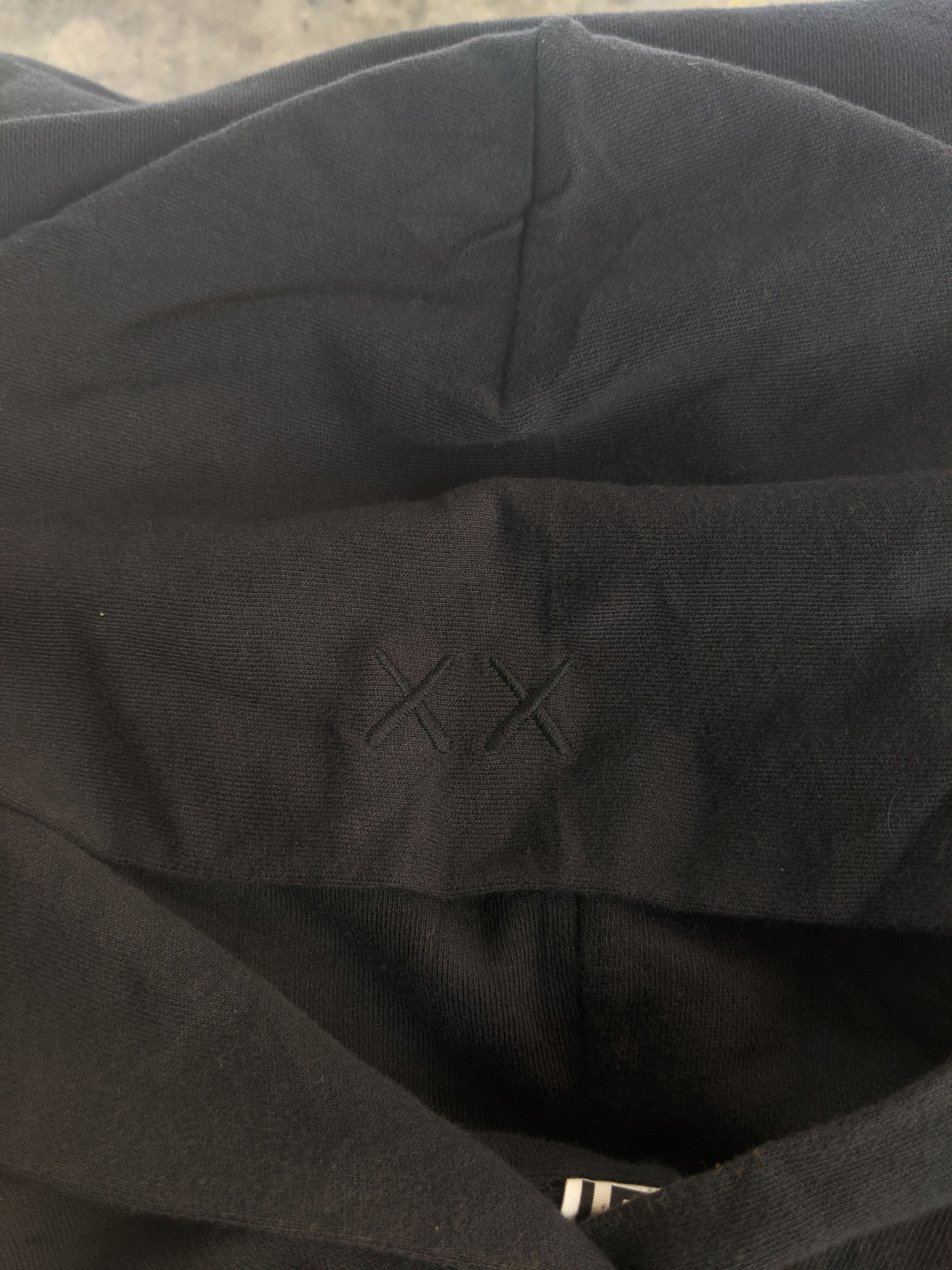Kaws × Uniqlo Uniqlo Sesame Street x Kaws Hoodie Size US L / EU 52-54 / 3 - 4 Thumbnail