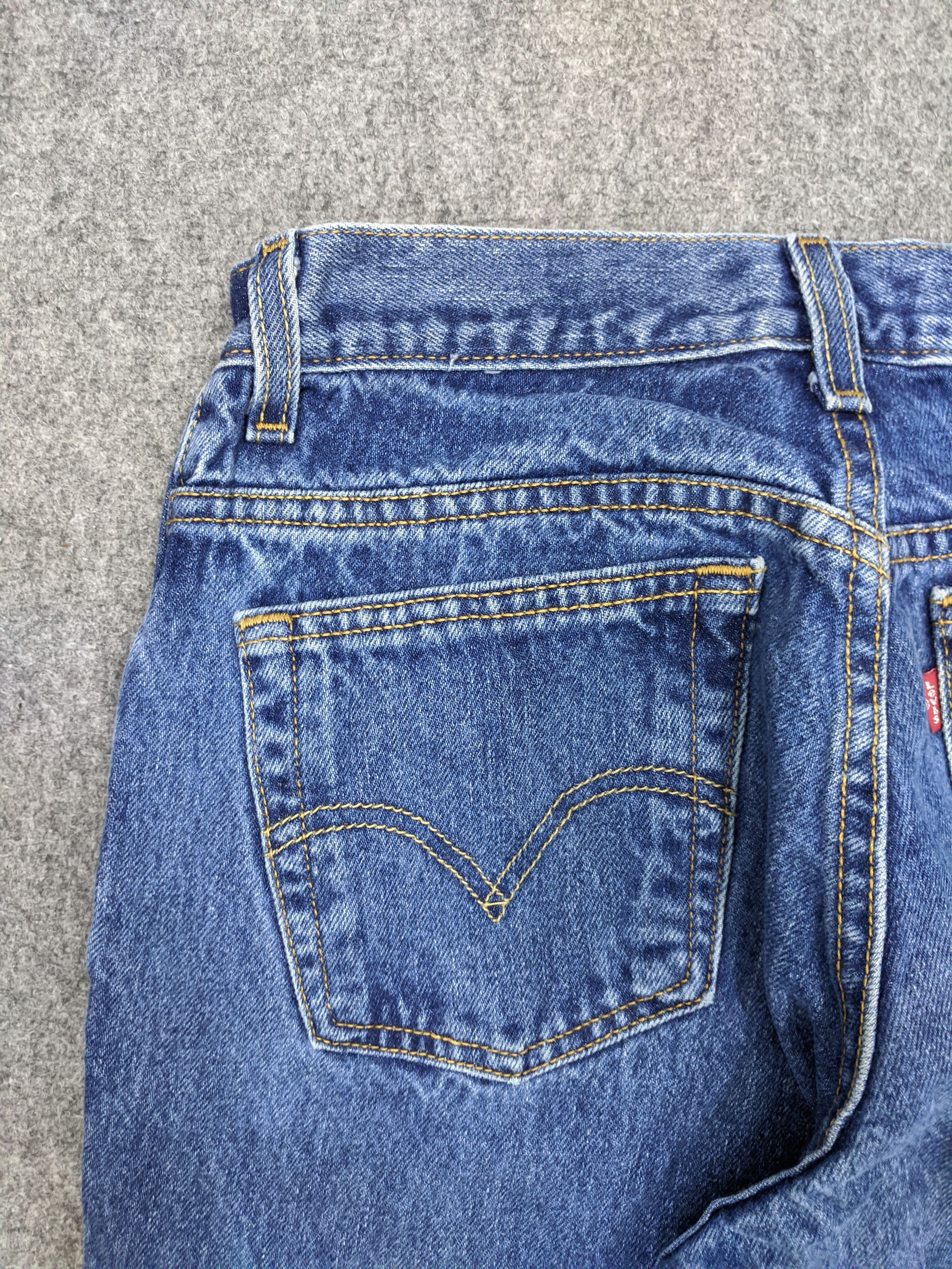 Levi's Vintage Levis 550 Jeans DP0866 Size US 31 - 13 Thumbnail