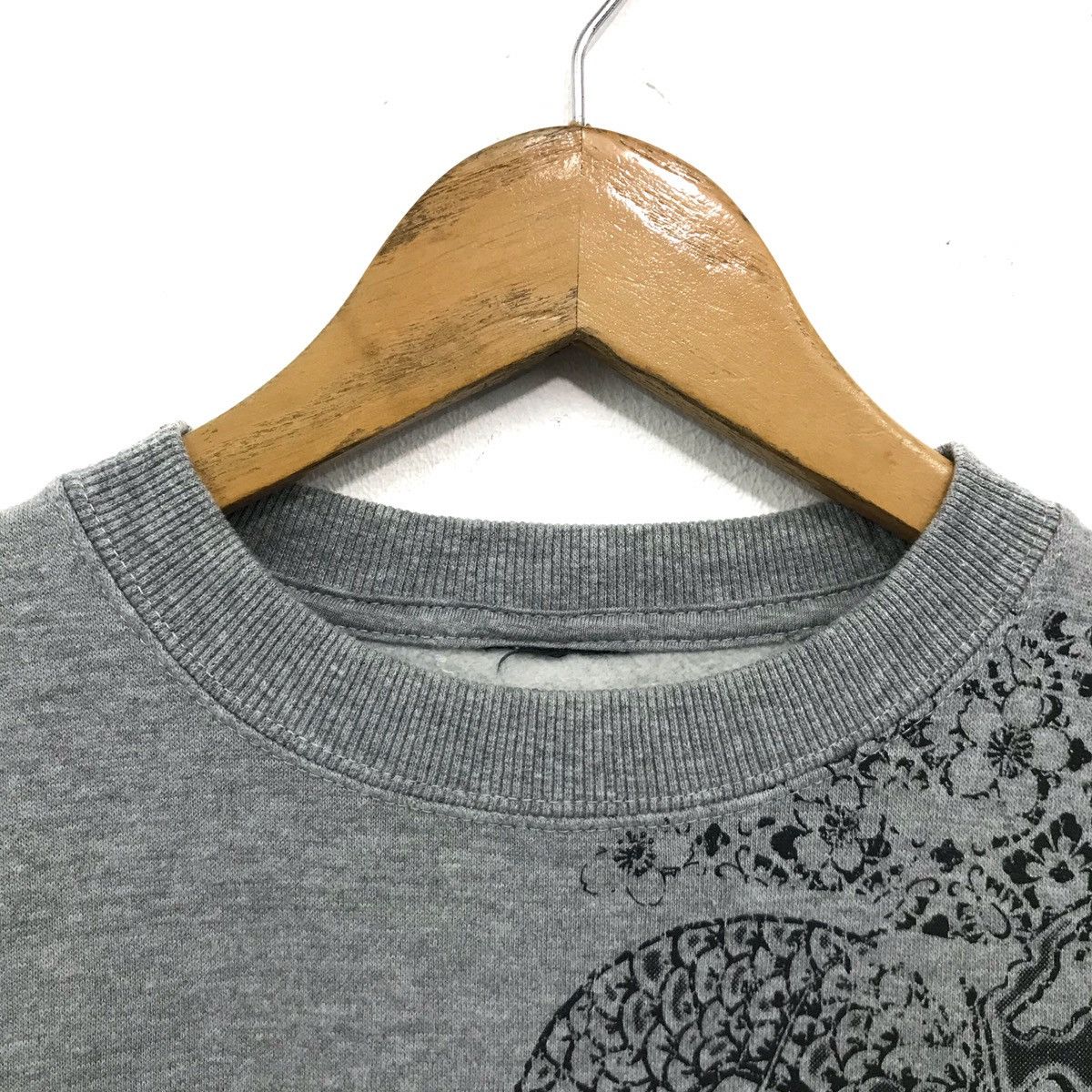 Japanese Brand Vintage Sukajan CrewNeck Sweatshirt Big Logo Sukajan Dragon Size US M / EU 48-50 / 2 - 6 Thumbnail