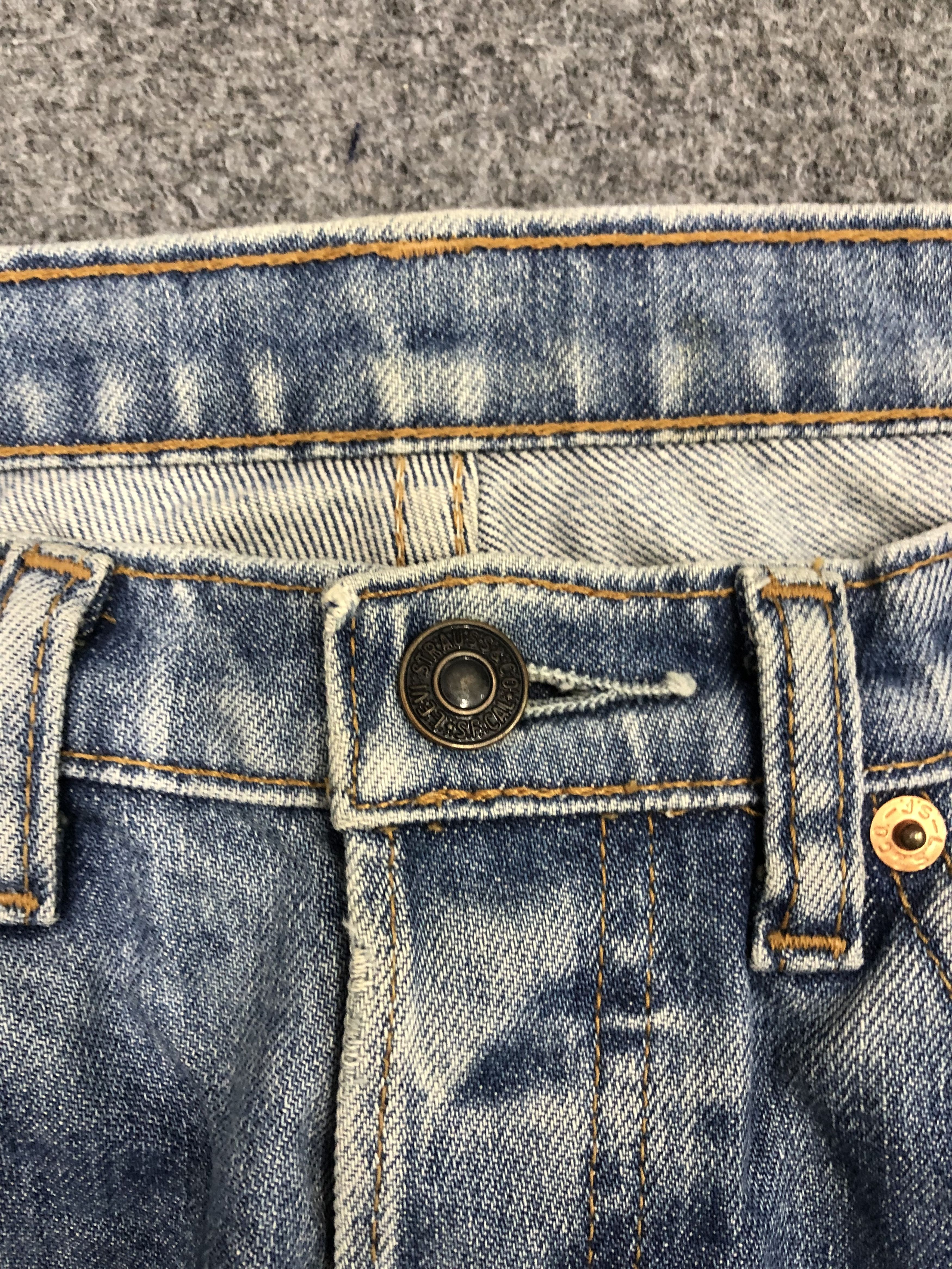 Levi's Vintage Levis Jeans DP1223 Size US 31 - 8 Thumbnail