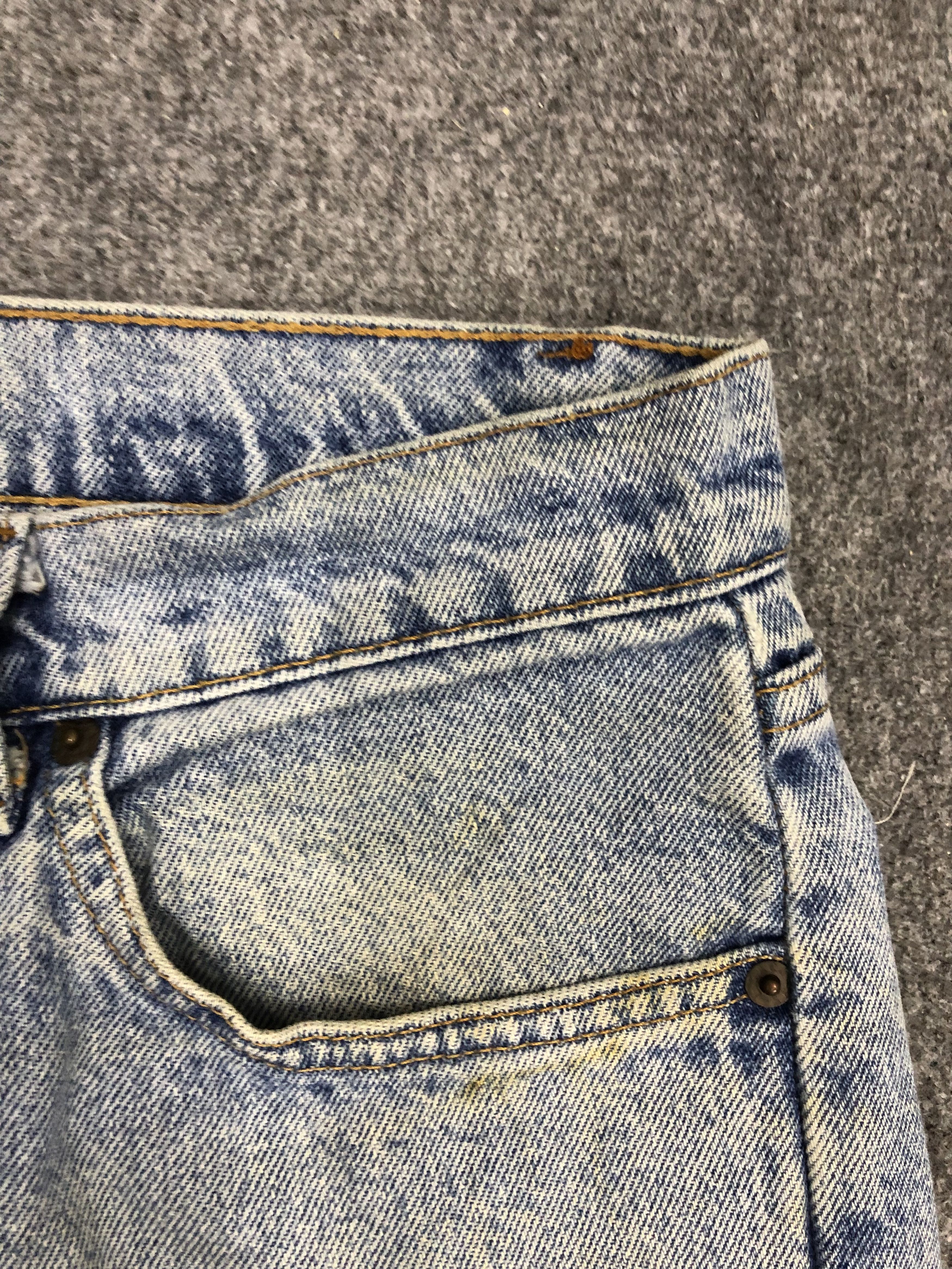 Levi's Vintage Levis 565 Light Blue Jeans DP1257 Size US 31 - 7 Thumbnail