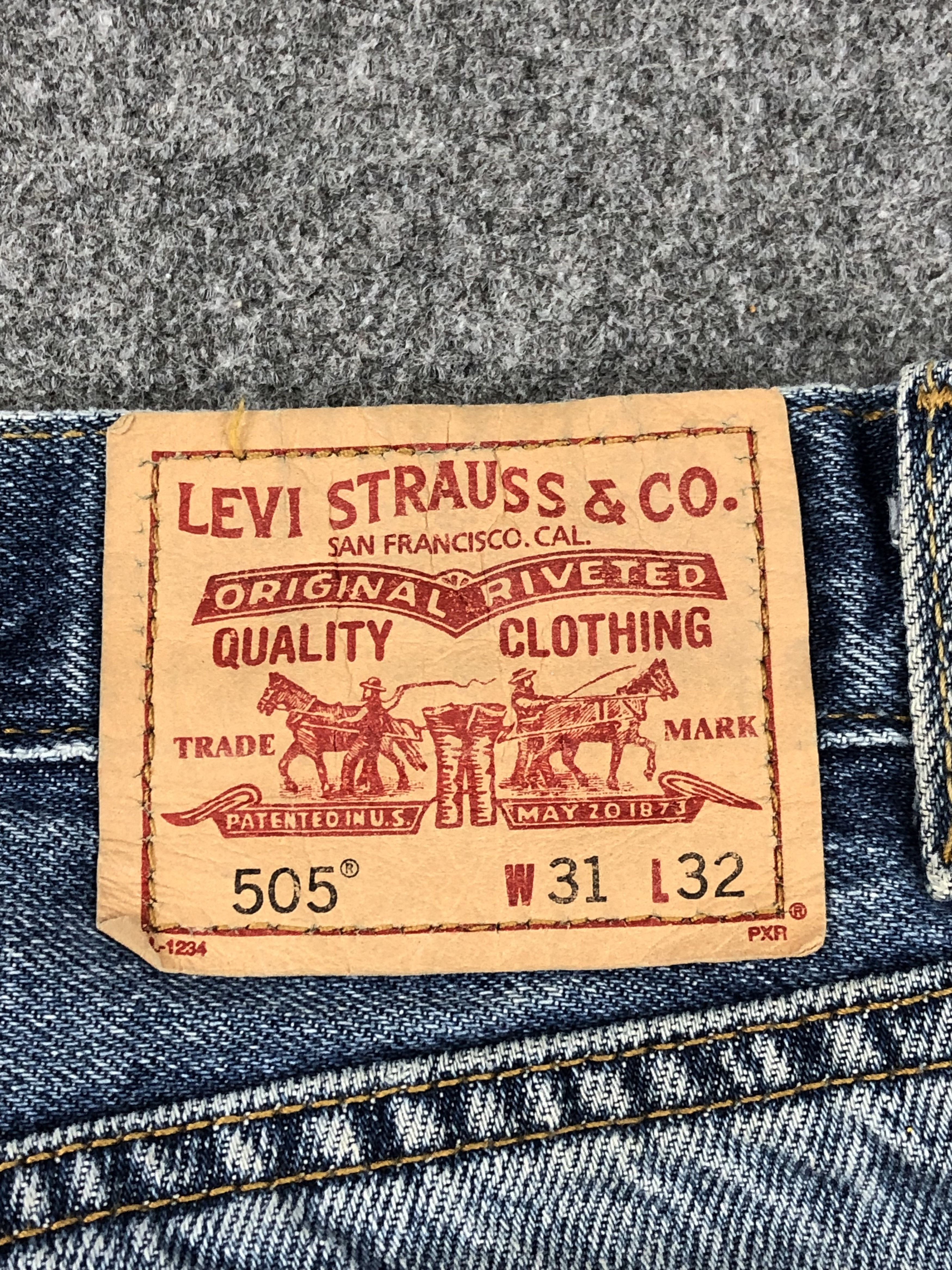 Levi's Vintage Levis 505 Blue Faded Denim DP1461 Size US 31 - 5 Thumbnail
