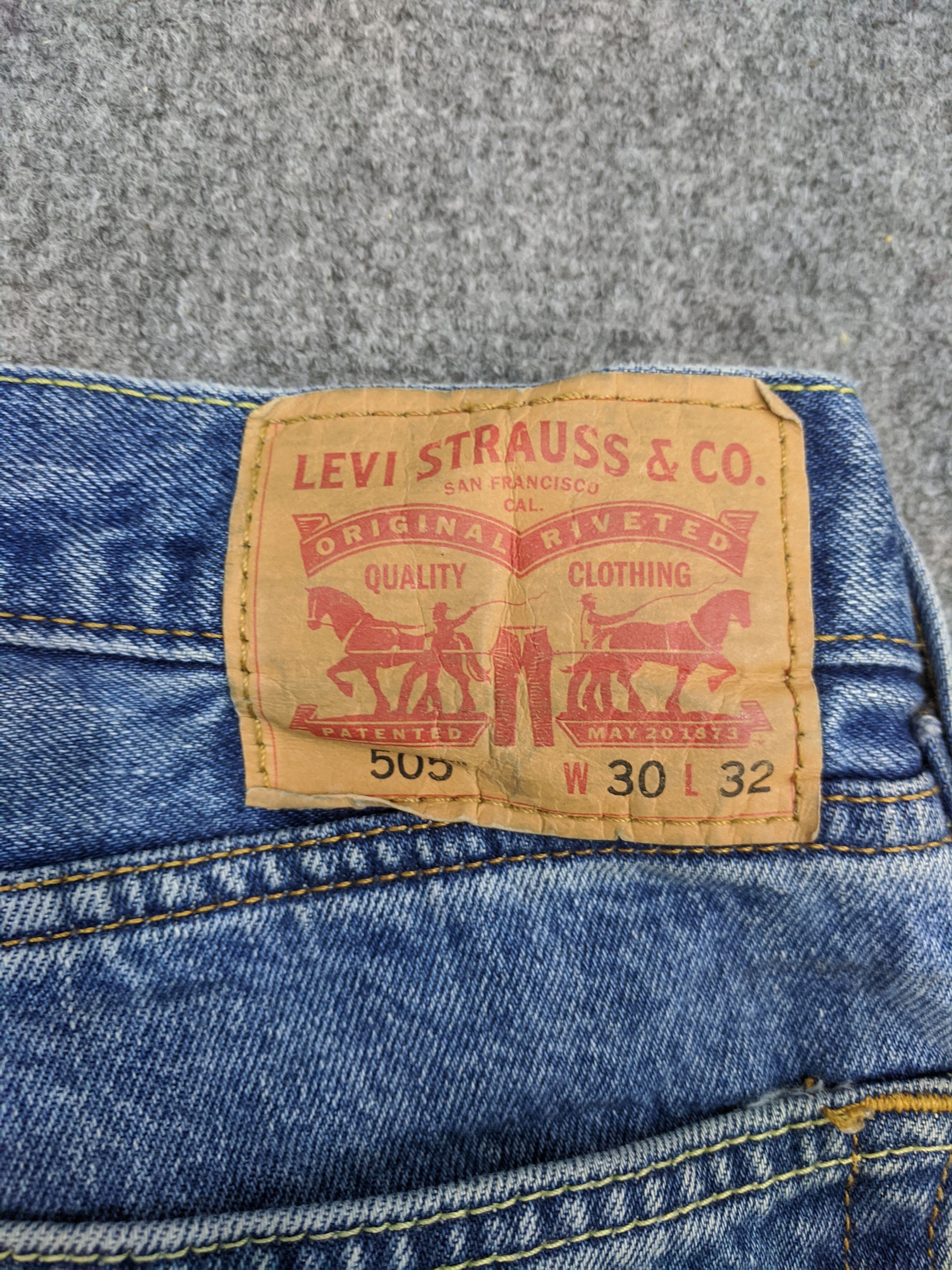 Levi's Vintage Levis 505 Light Wash Jeans DP0720 Size US 31 - 5 Thumbnail