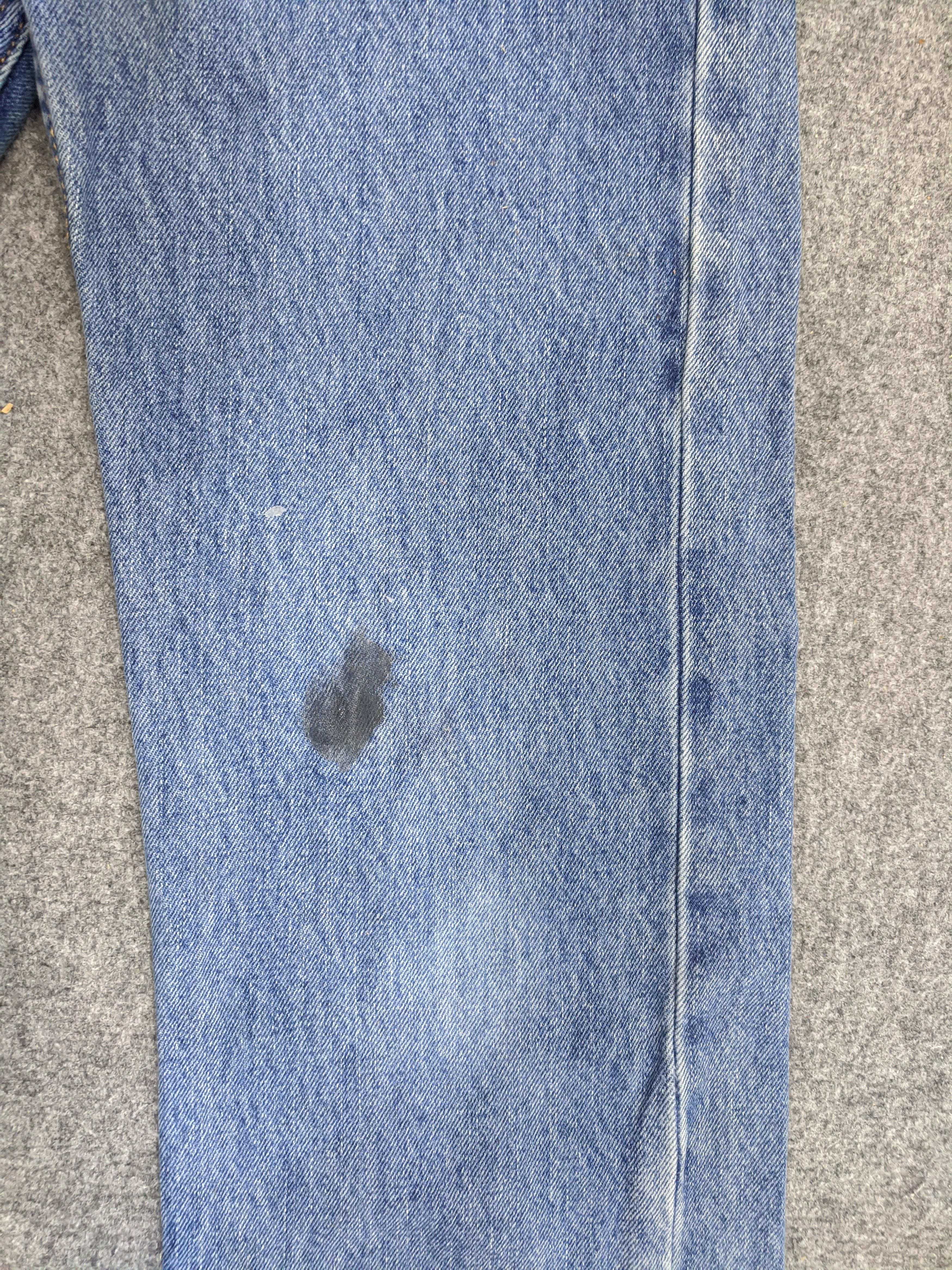 Levi's Vintage Levis 505 Light Wash Jeans DP0720 Size US 31 - 13 Thumbnail