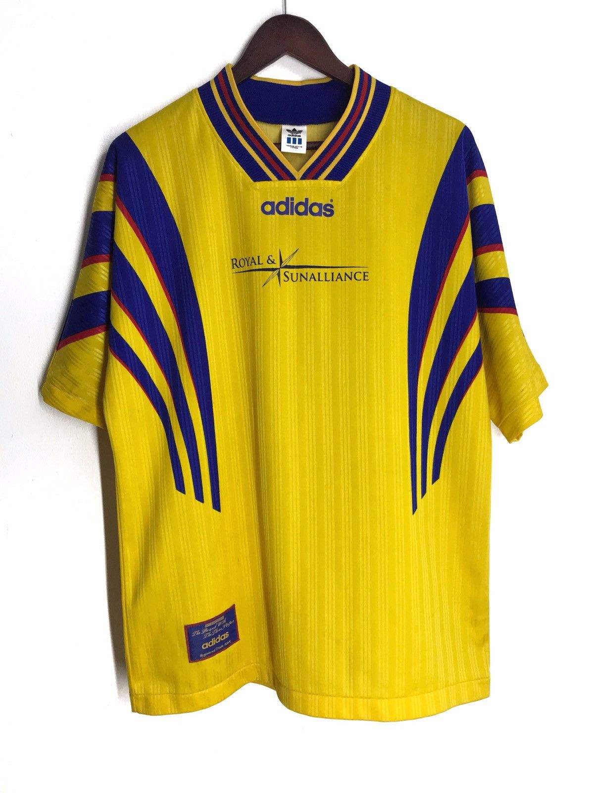 Adidas × Vintage Vintage Adidas Jersey Made In Japan Size US L / EU 52-54 / 3 - 1 Thumbnail