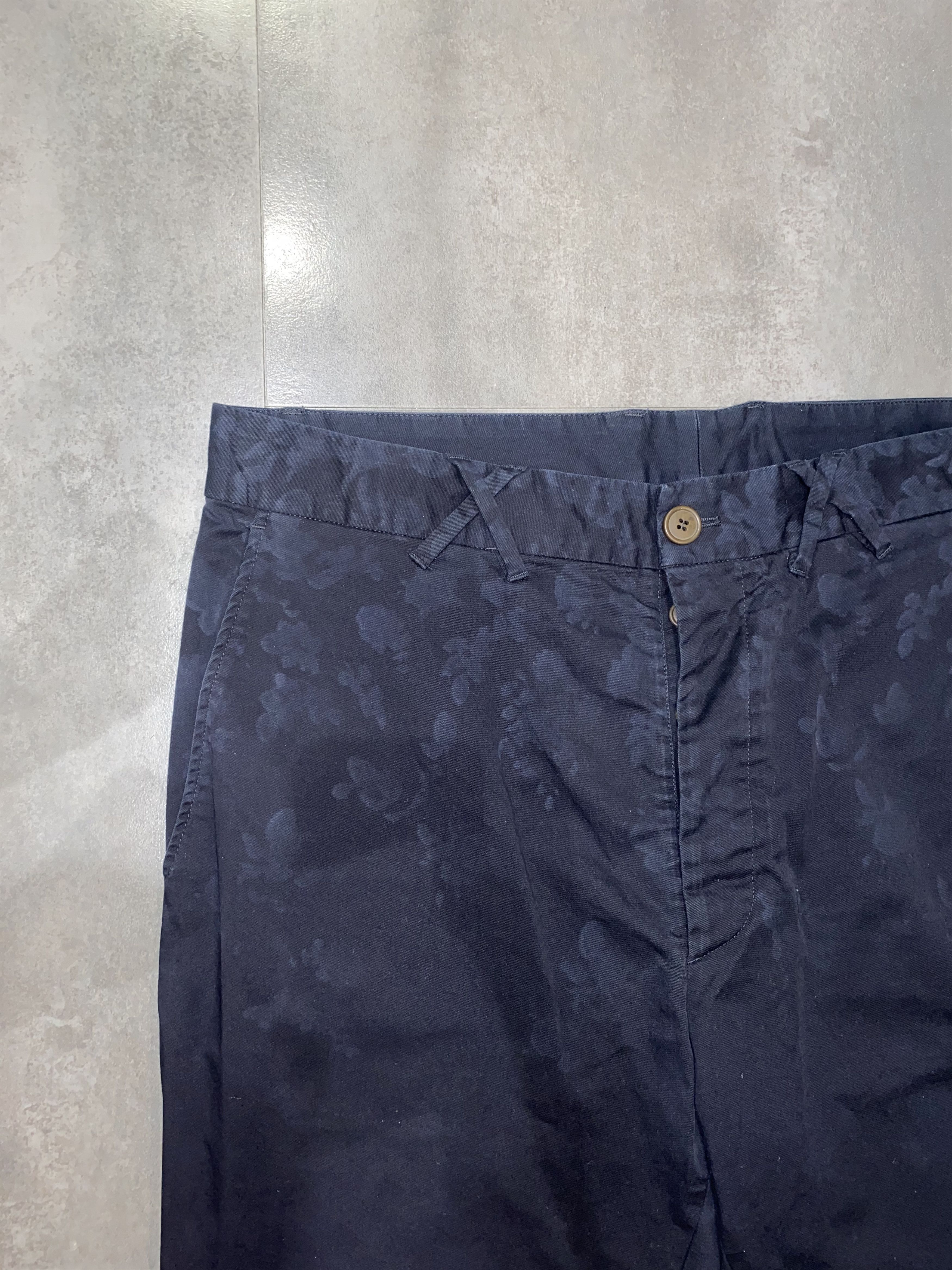 image of Ss16 Vivienne Westwood Floral Dark Navy Casual Pants, Men's (Size 36)