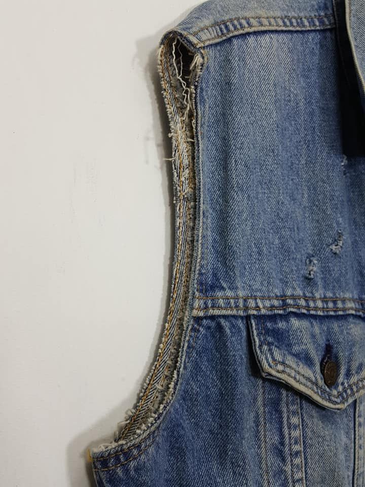 Levi's LEVIS Trucker Denim Vests MADE IN USA Size US M / EU 48-50 / 2 - 4 Thumbnail