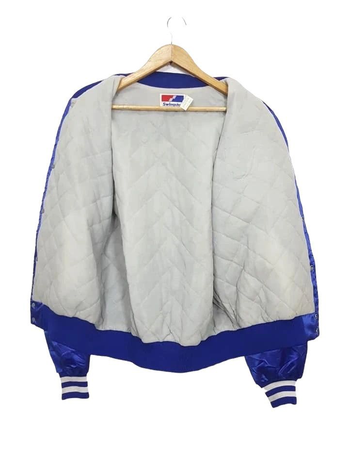 MLB × Swingster × Vintage VTG. MLB KANSAS CITY ROYALS NYLON QUILTED SNAP BUTTON Size US XL / EU 56 / 4 - 3 Thumbnail