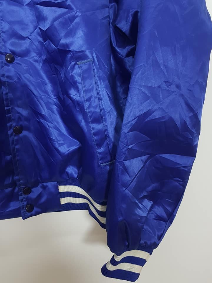 MLB × Swingster × Vintage VTG. MLB KANSAS CITY ROYALS NYLON QUILTED SNAP BUTTON Size US XL / EU 56 / 4 - 12 Thumbnail