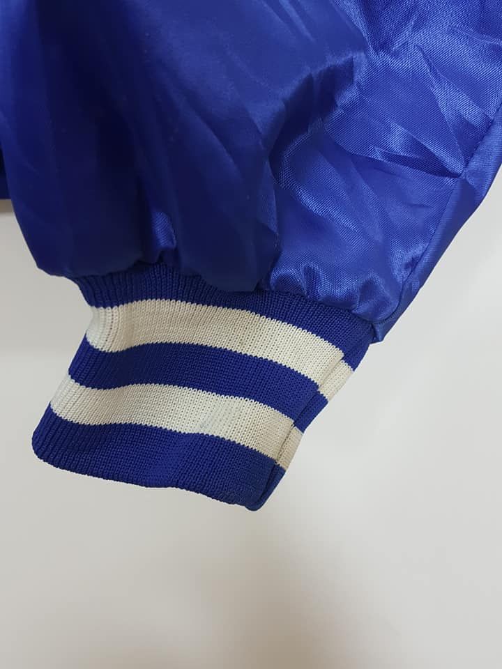 MLB × Swingster × Vintage VTG. MLB KANSAS CITY ROYALS NYLON QUILTED SNAP BUTTON Size US XL / EU 56 / 4 - 10 Thumbnail