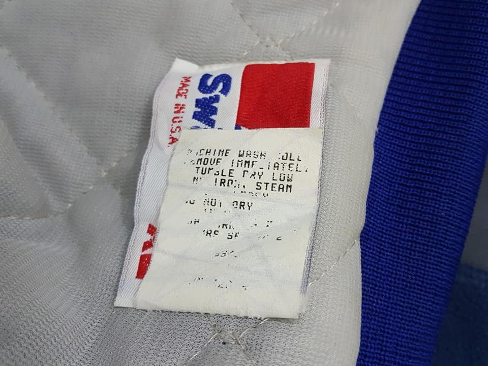 MLB × Swingster × Vintage VTG. MLB KANSAS CITY ROYALS NYLON QUILTED SNAP BUTTON Size US XL / EU 56 / 4 - 6 Thumbnail
