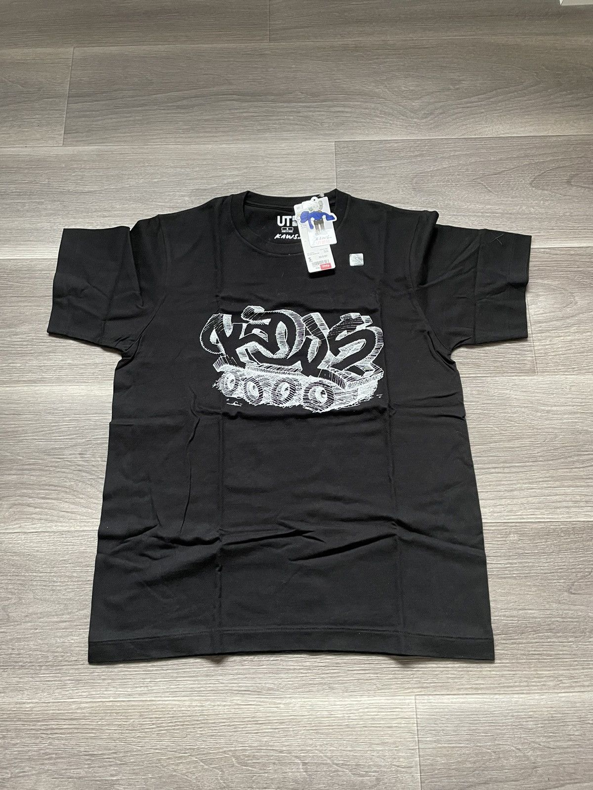 Kaws × Uniqlo Wordmark tshirt Size US XS / EU 42 / 0 - 1 Thumbnail