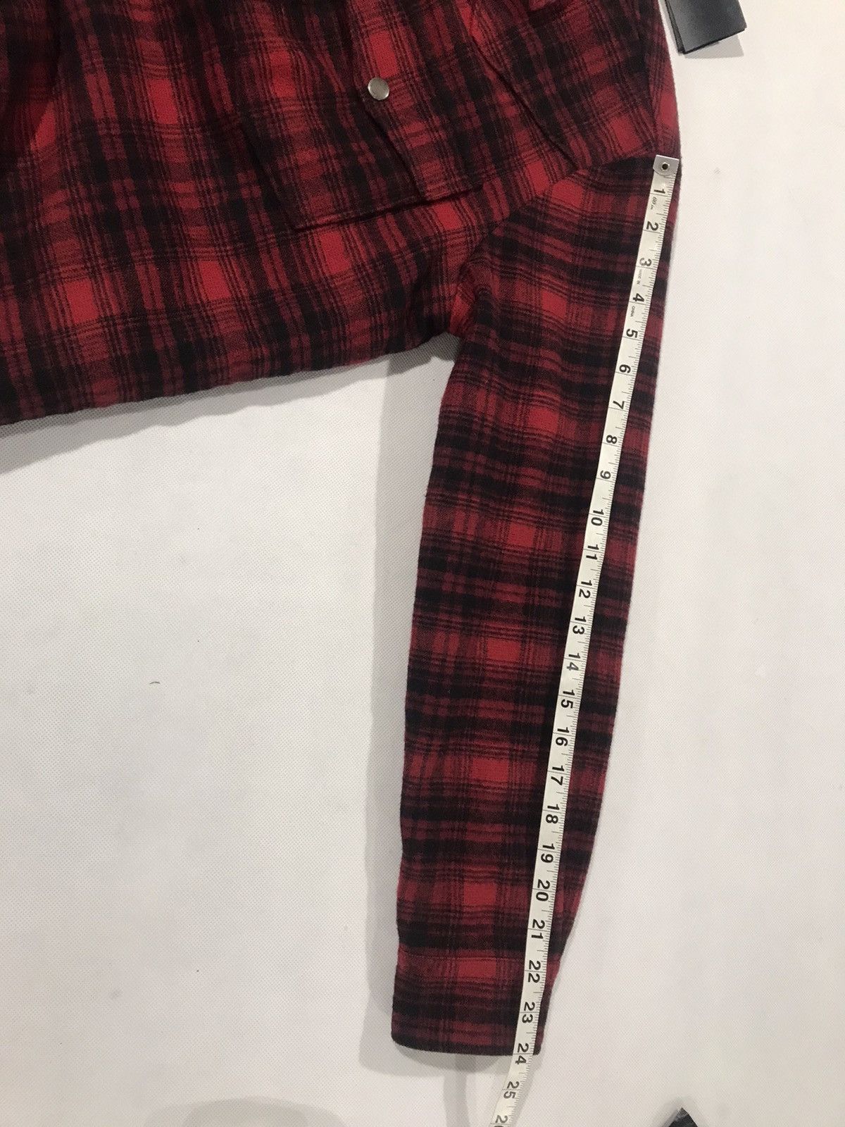 Saint Laurent Paris Saint Laurent shearling overshirt. M. Size US M / EU 48-50 / 2 - 8 Thumbnail