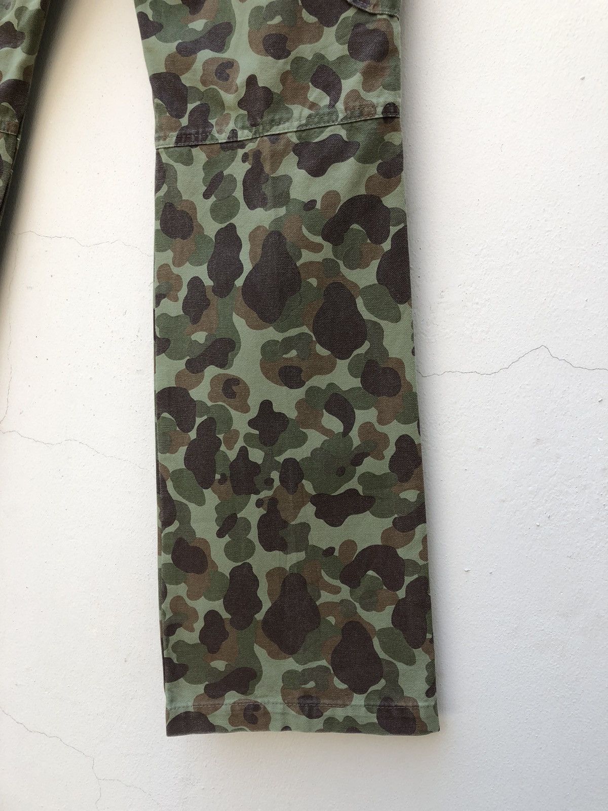 Vintage Vintage Larry Pgc Japan Camouflage Flare Cargo Trouser Size US 31 - 13 Thumbnail