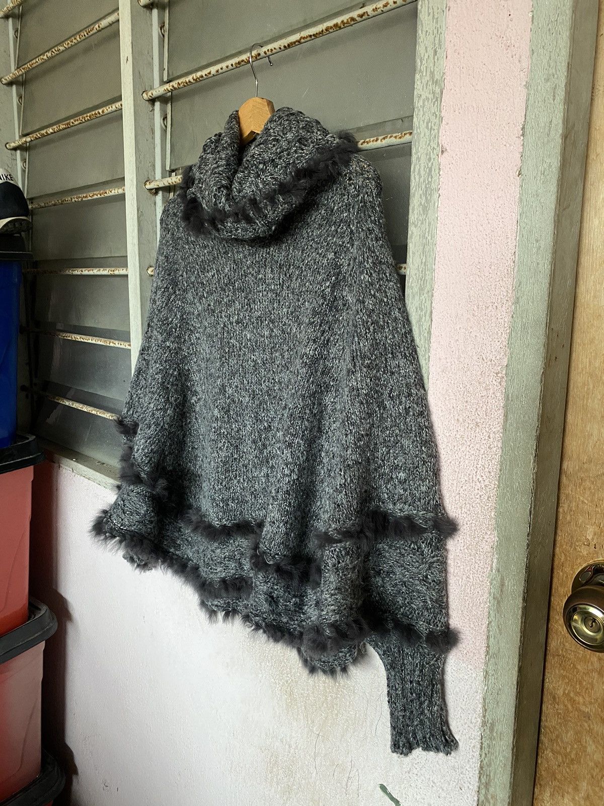 Japanese Brand ⚡️Steals⚡️ Mayson Grey Cable Knit Poncho Size M / US 6-8 / IT 42-44 - 4 Thumbnail