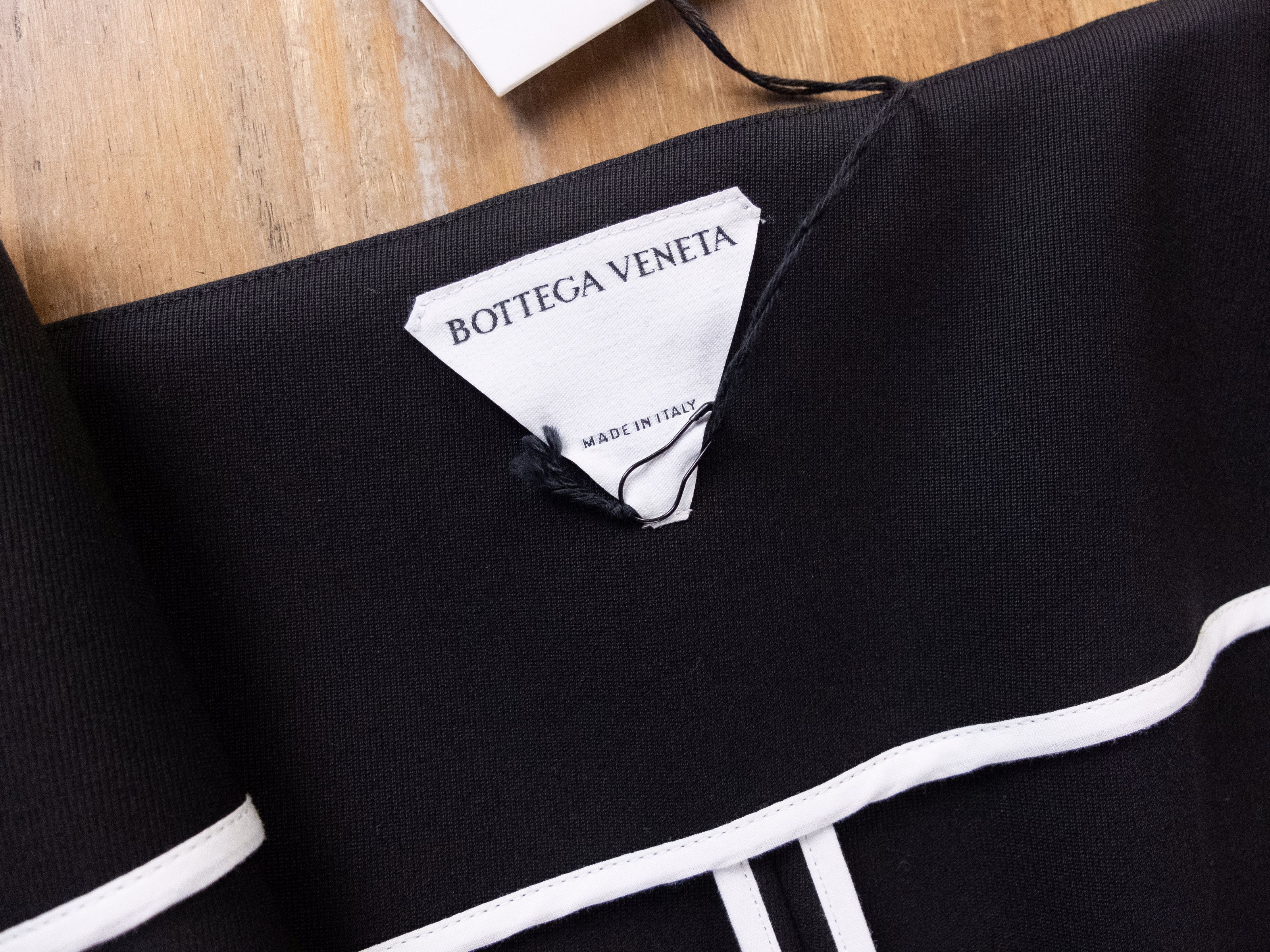 Bottega Veneta BOTTEGA VENETA black double cavalry wool stretch skirt 8 US Size 30" / US 8 / IT 44 - 7 Thumbnail