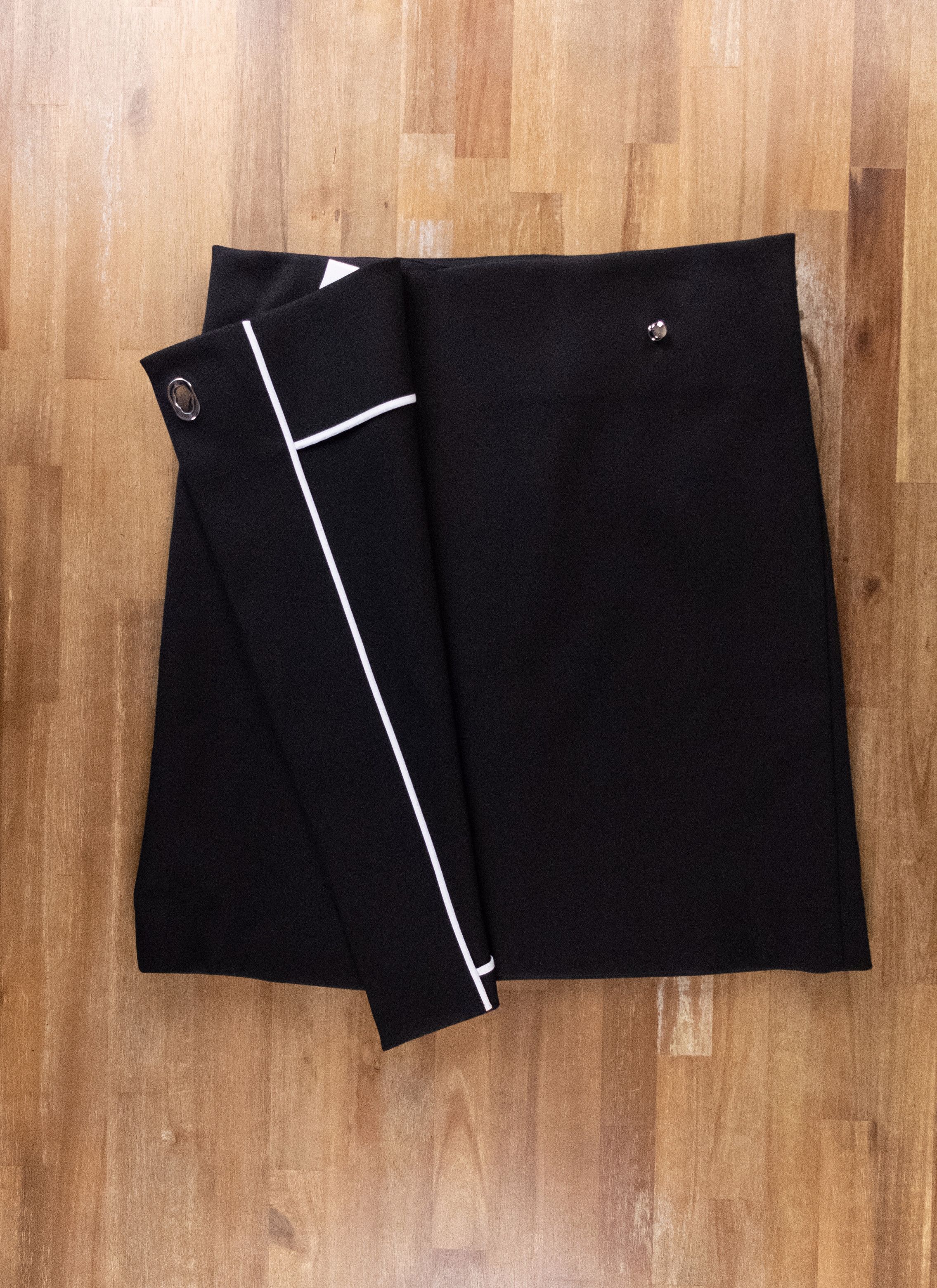 Bottega Veneta BOTTEGA VENETA black double cavalry wool stretch skirt 8 US Size 30" / US 8 / IT 44 - 5 Thumbnail
