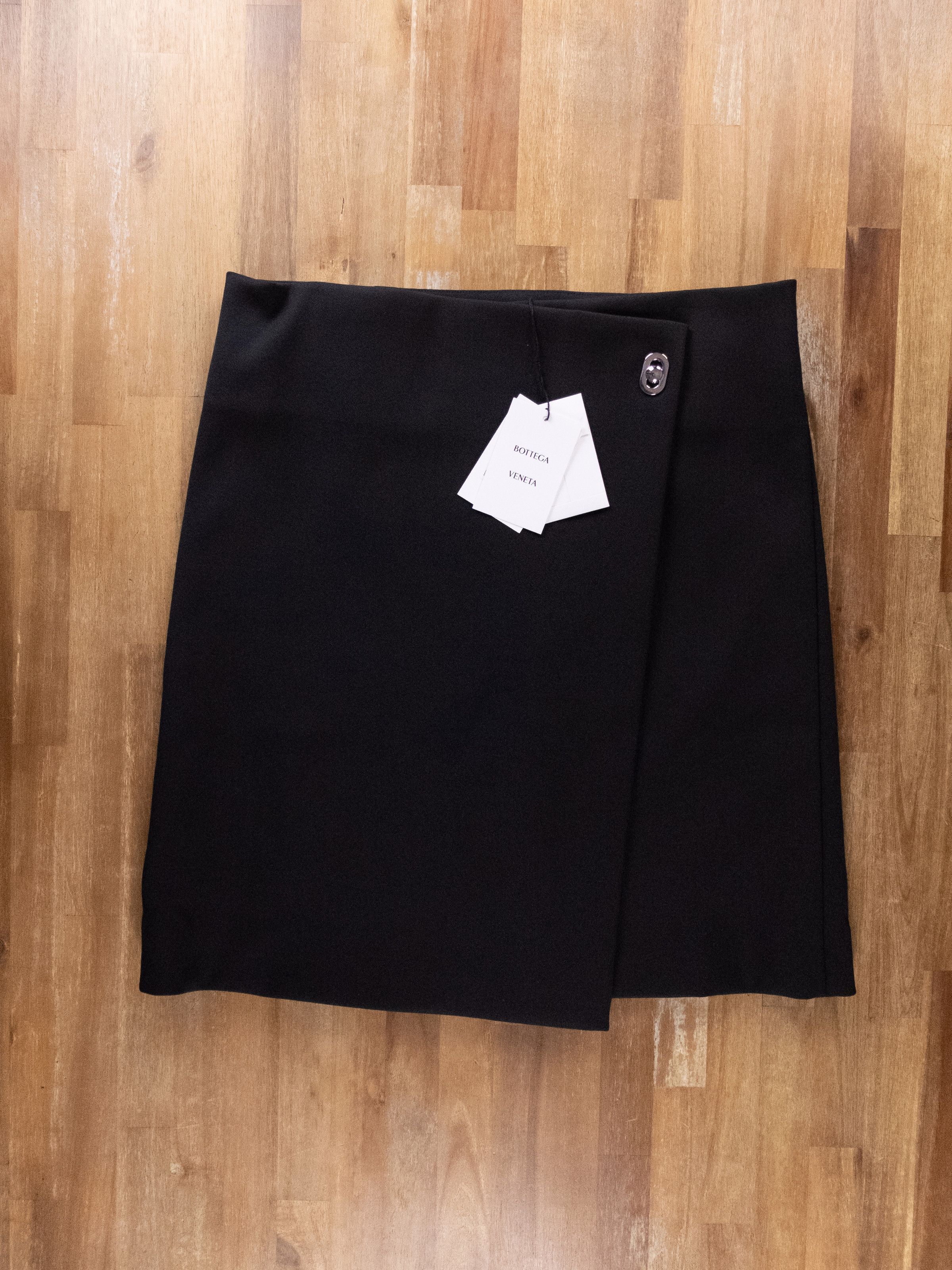 Bottega Veneta BOTTEGA VENETA black double cavalry wool stretch skirt 8 US Size 30" / US 8 / IT 44 - 1 Thumbnail