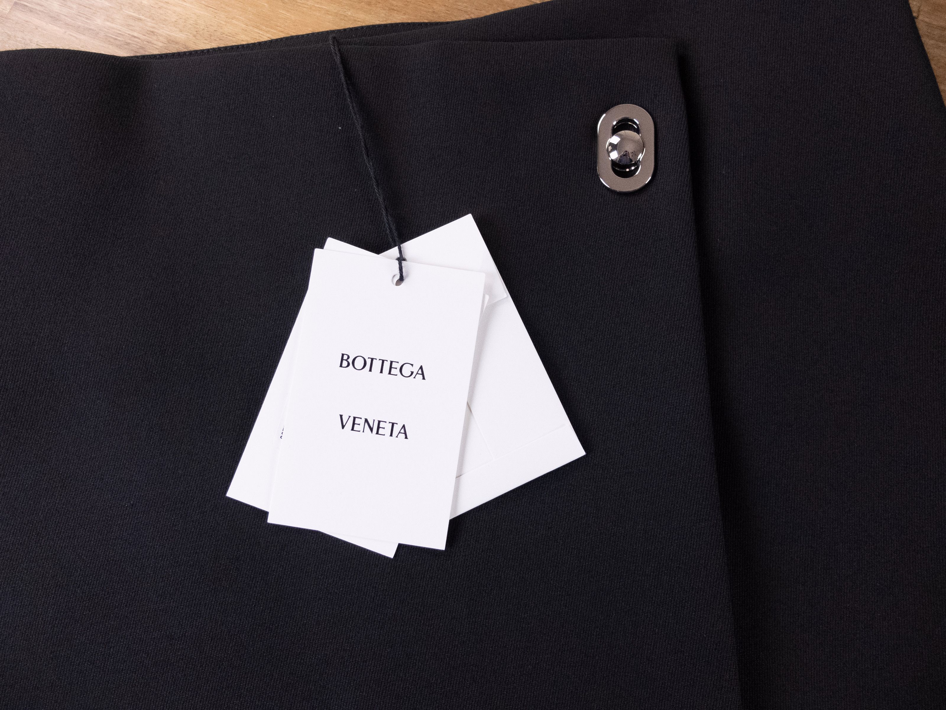 Bottega Veneta BOTTEGA VENETA black double cavalry wool stretch skirt 8 US Size 30" / US 8 / IT 44 - 2 Thumbnail