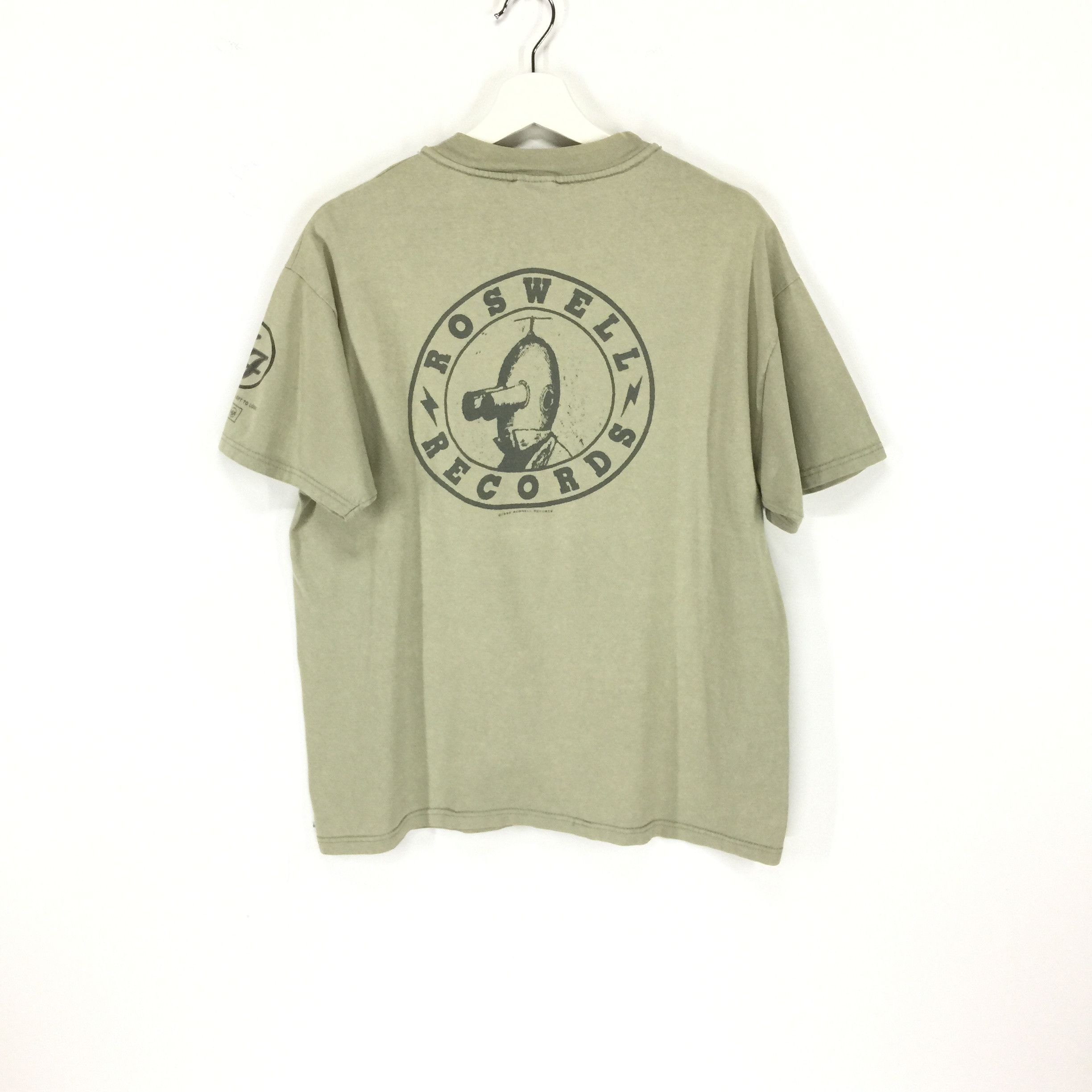 Band Tees × Vintage Foo fighter glow in the dark alien records vtg 90s tee Size US L / EU 52-54 / 3 - 2 Thumbnail