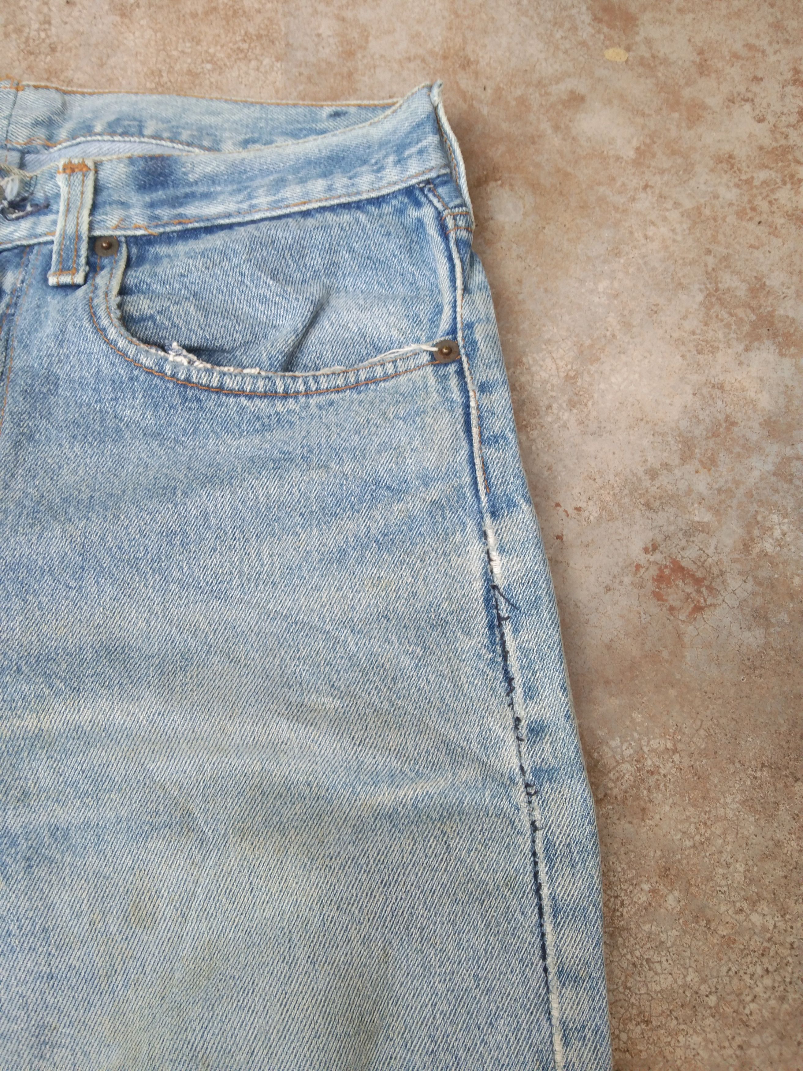 Levi's 80s Vintage Levi's 501 Made In USA Distressed Jeans 28x31 Size US 28 / EU 44 - 12 Thumbnail