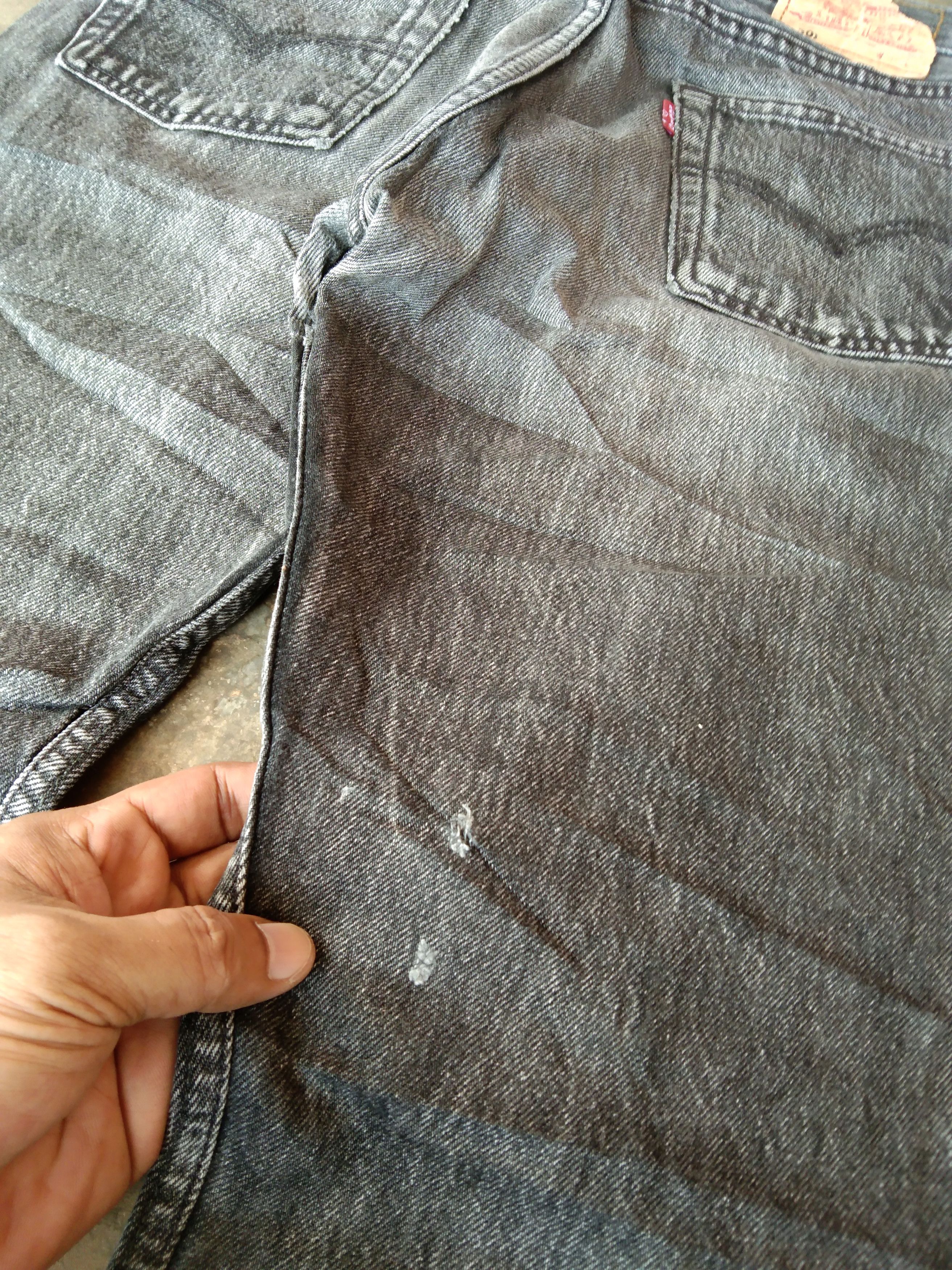 Levi's 90s Vintage Levi's 501 Faded Black Distressed Jeans 28x31 Size US 28 / EU 44 - 4 Thumbnail