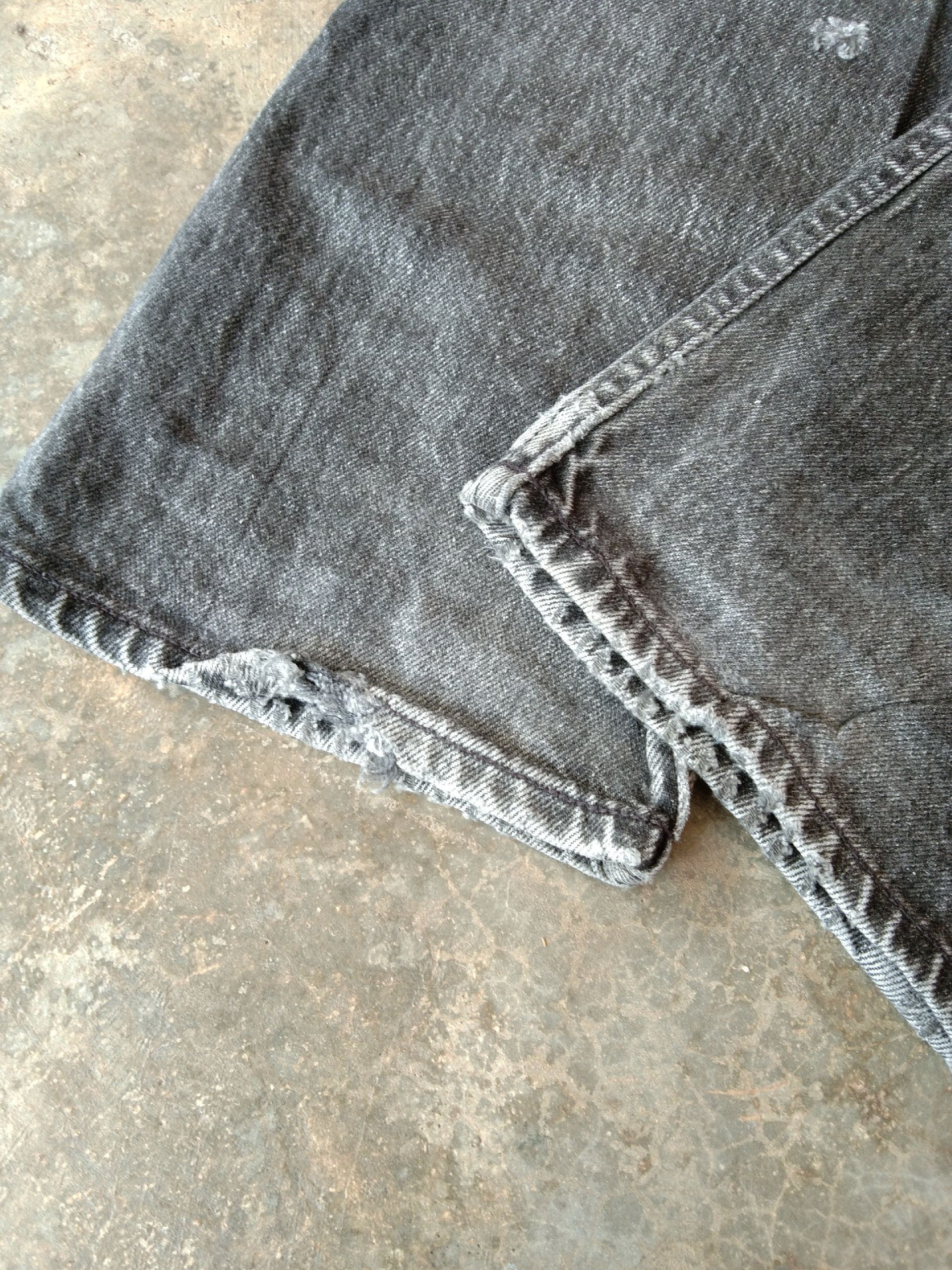 Levi's 90s Vintage Levi's 501 Faded Black Distressed Jeans 28x31 Size US 28 / EU 44 - 6 Thumbnail
