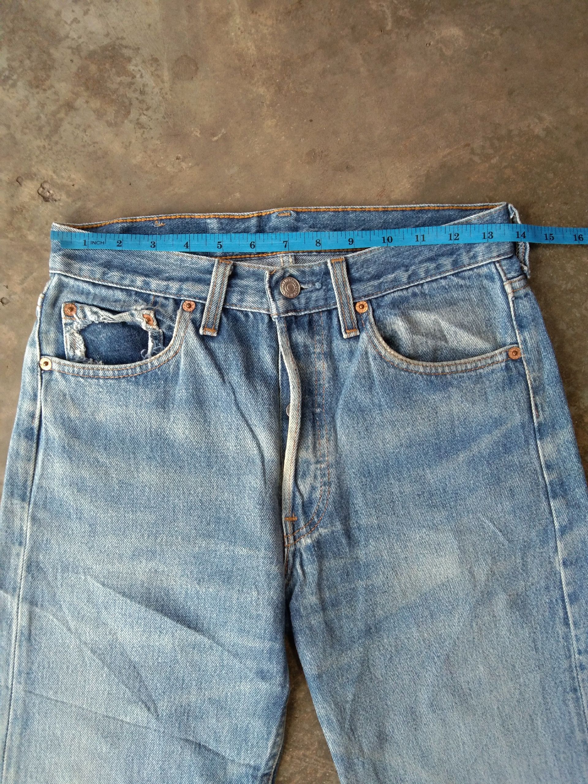 Levi's 90s Vintage Levi's 501 Made In USA Distressed Jeans 27x28 Size US 27 - 7 Thumbnail