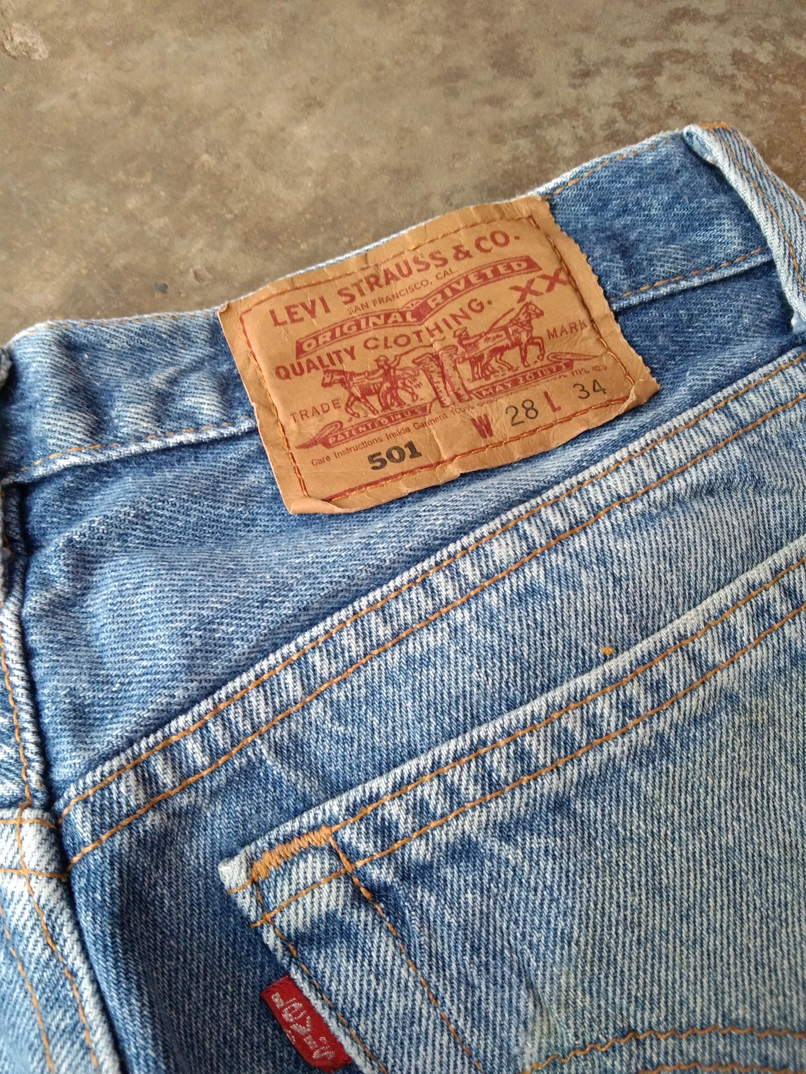 Levi's 90s Vintage Levi's 501 Made In USA Distressed Jeans 27x28 Size US 27 - 6 Thumbnail