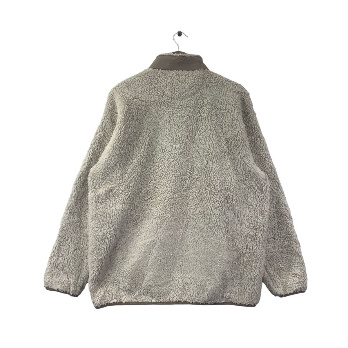 Uniqlo × White Mountaineering WHITE MOUNTAINEERING x UNIQLO Sherpa Fleece Cream Sweatshirt Size US L / EU 52-54 / 3 - 6 Thumbnail