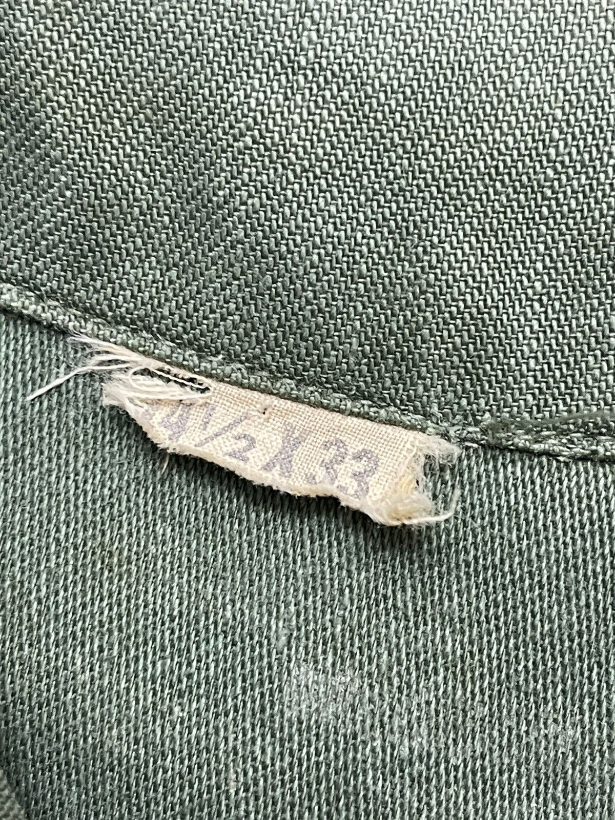 Vintage Vintage 70s OG-107 US military Utility John Lennon Shirt Size US M / EU 48-50 / 2 - 17 Thumbnail