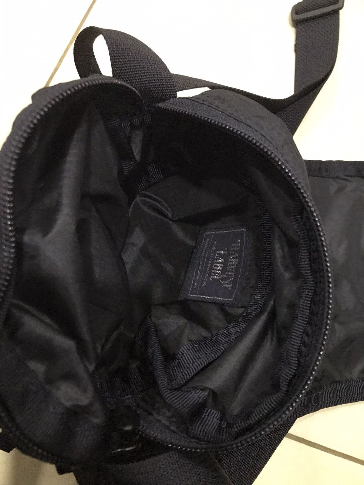Japanese Brand HARVEST LABEL JAPANESE BRAND SLING BAG Size ONE SIZE - 13 Thumbnail