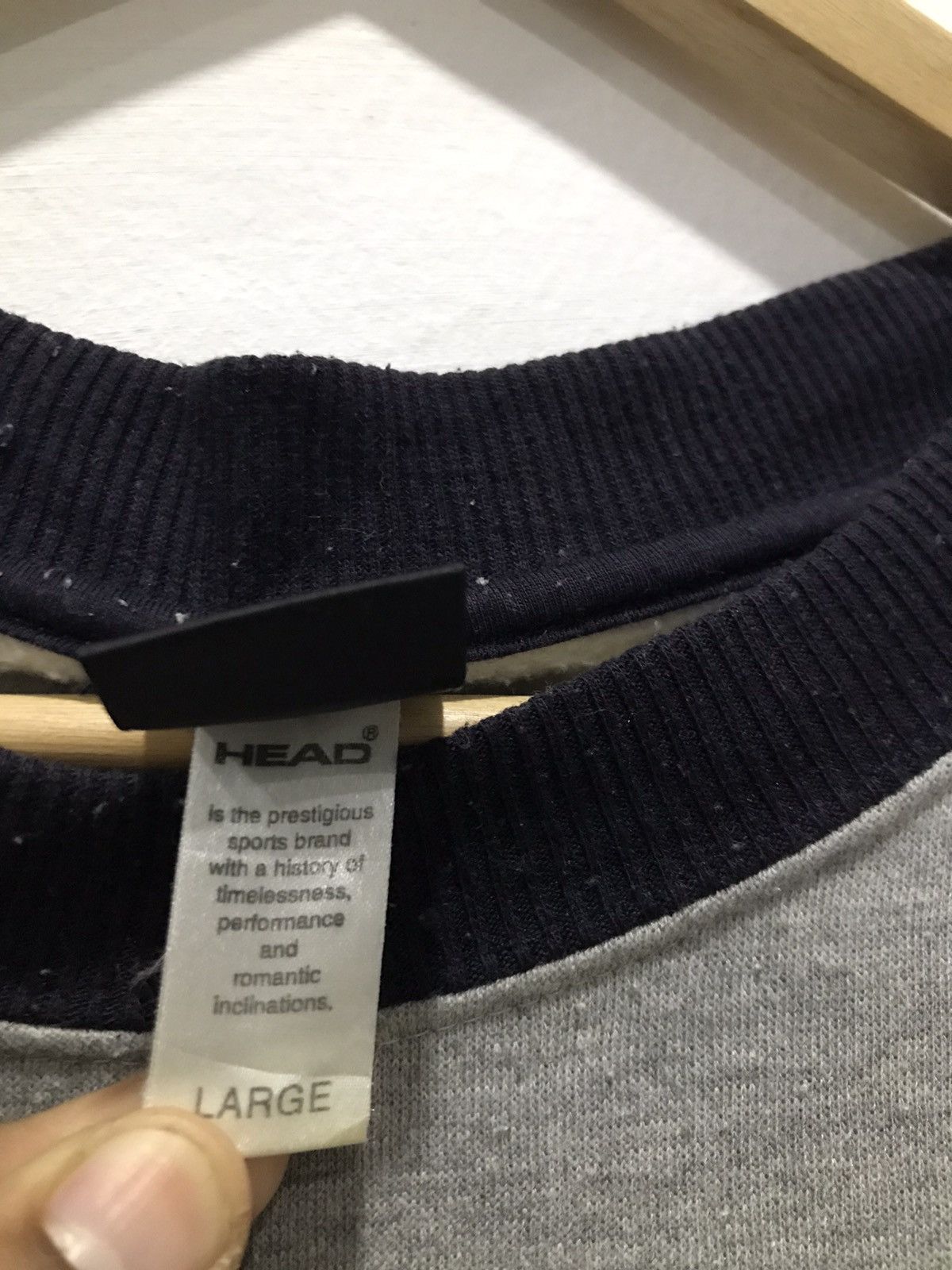 Japanese Brand Vintage Head embroidered Big Logo Sweatshirt Size US L / EU 52-54 / 3 - 14 Thumbnail