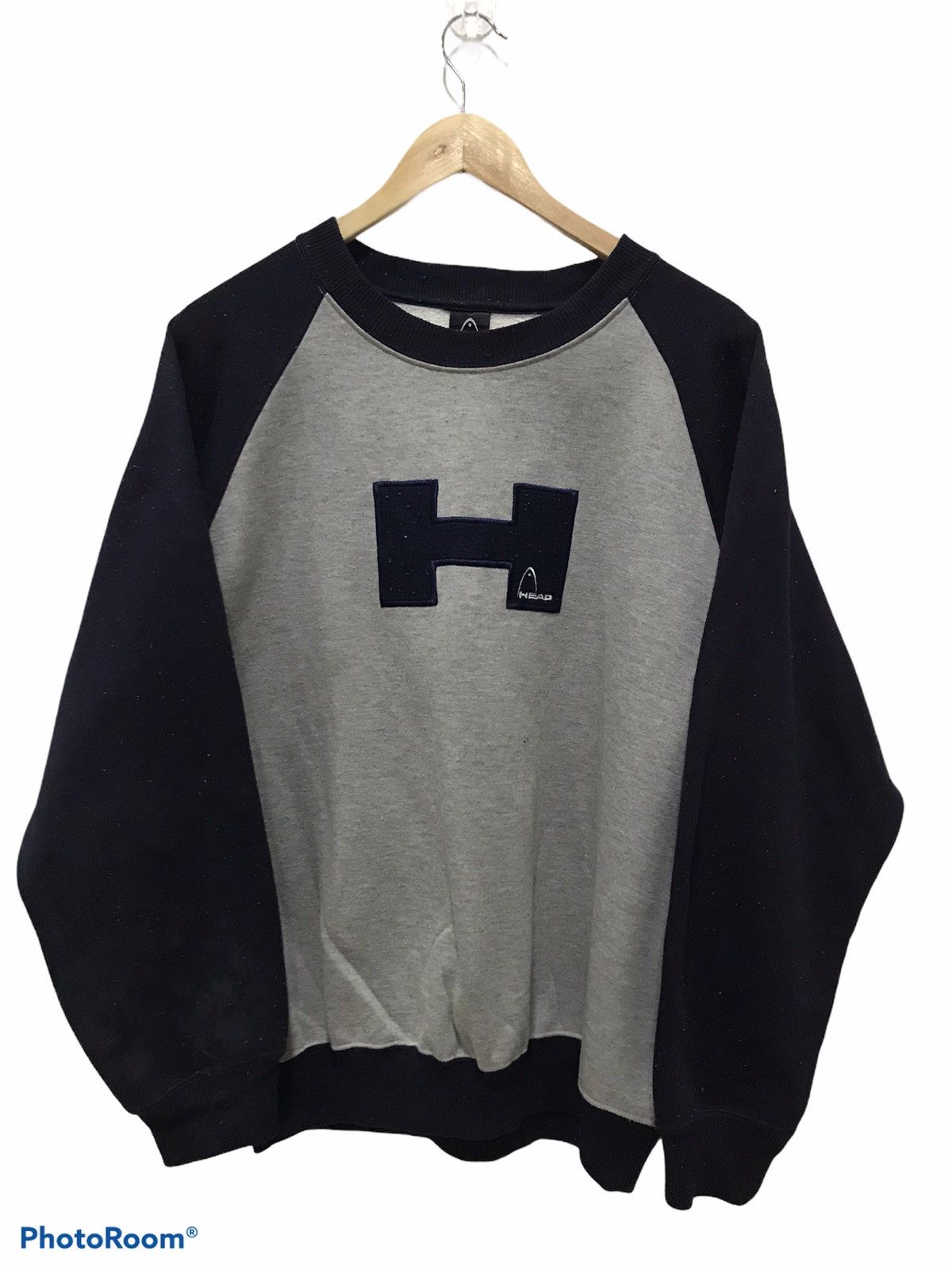 Japanese Brand Vintage Head embroidered Big Logo Sweatshirt Size US L / EU 52-54 / 3 - 2 Thumbnail