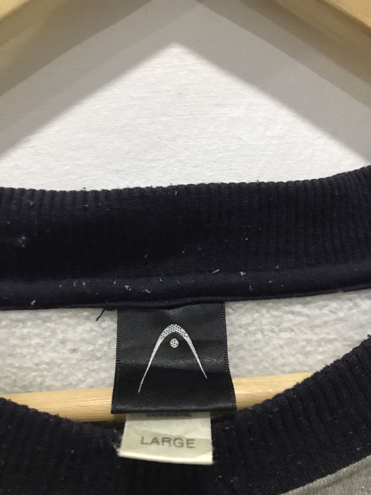 Japanese Brand Vintage Head embroidered Big Logo Sweatshirt Size US L / EU 52-54 / 3 - 13 Thumbnail