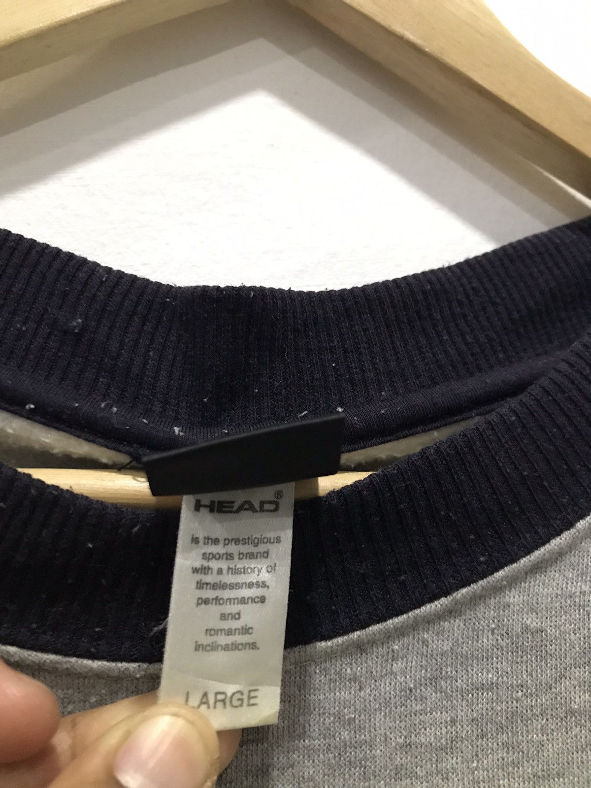 Japanese Brand Vintage Head embroidered Big Logo Sweatshirt Size US L / EU 52-54 / 3 - 15 Thumbnail