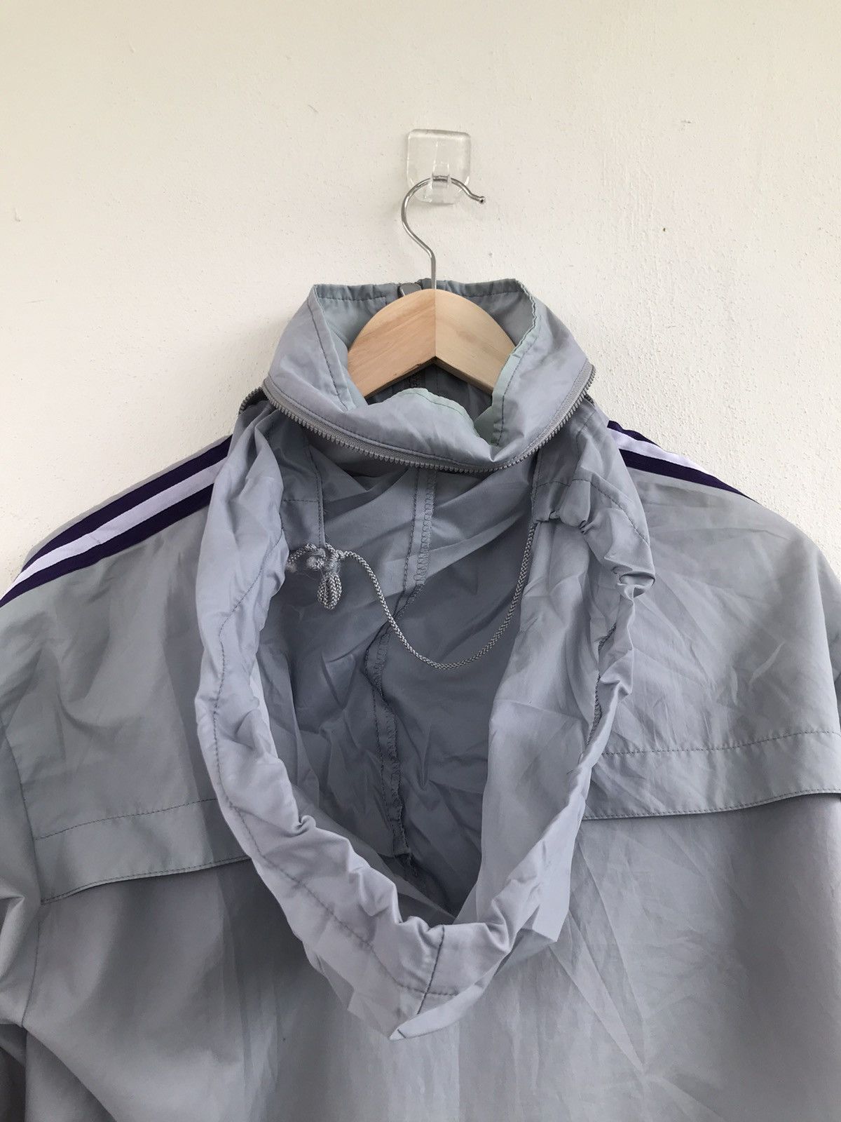 Champion Vtg Rare🔥 Champion windbreaker hooded Jacket Size US L / EU 52-54 / 3 - 14 Thumbnail