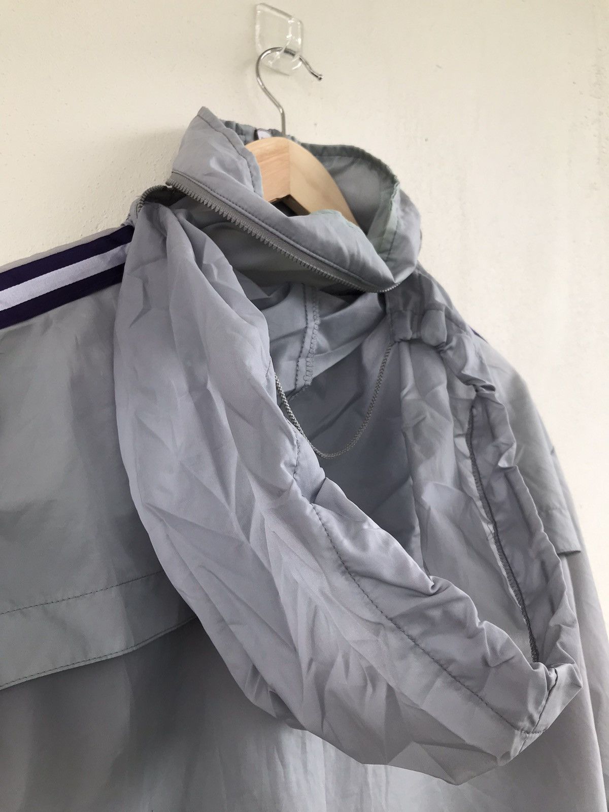 Champion Vtg Rare🔥 Champion windbreaker hooded Jacket Size US L / EU 52-54 / 3 - 15 Thumbnail