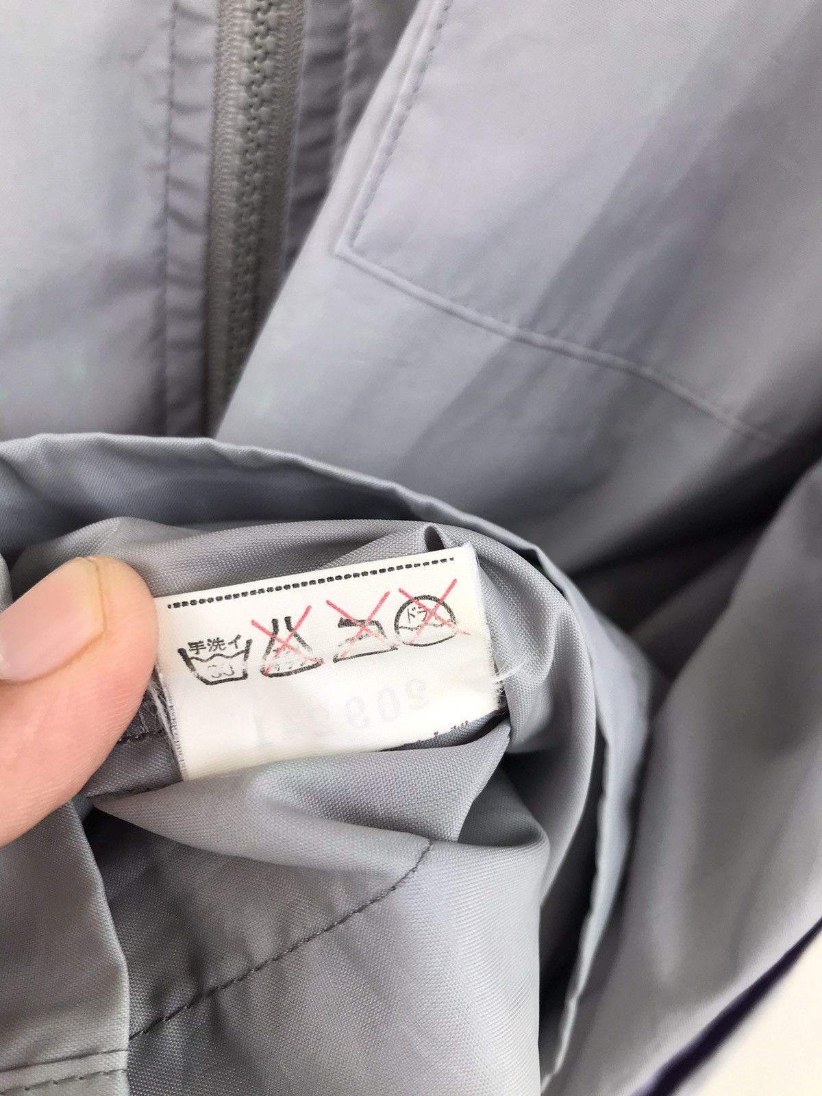 Champion Vtg Rare🔥 Champion windbreaker hooded Jacket Size US L / EU 52-54 / 3 - 18 Thumbnail