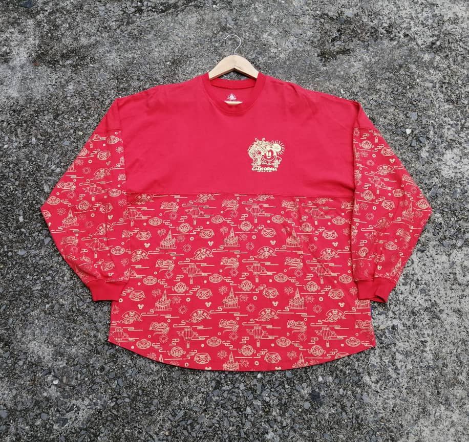 Disney Disney California Happy New Year Longsleeve Tee Size US XL / EU 56 / 4 - 1 Thumbnail