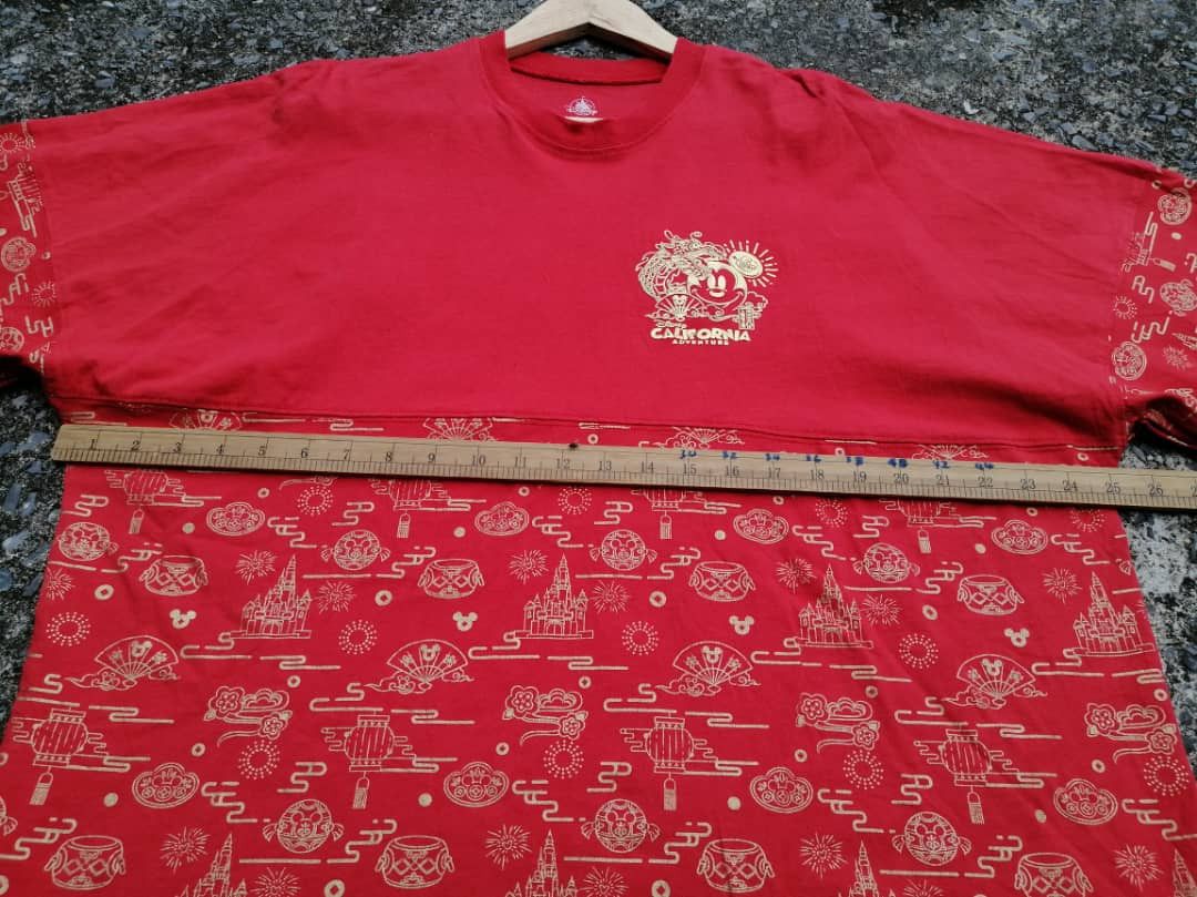 Disney Disney California Happy New Year Longsleeve Tee Size US XL / EU 56 / 4 - 2 Thumbnail