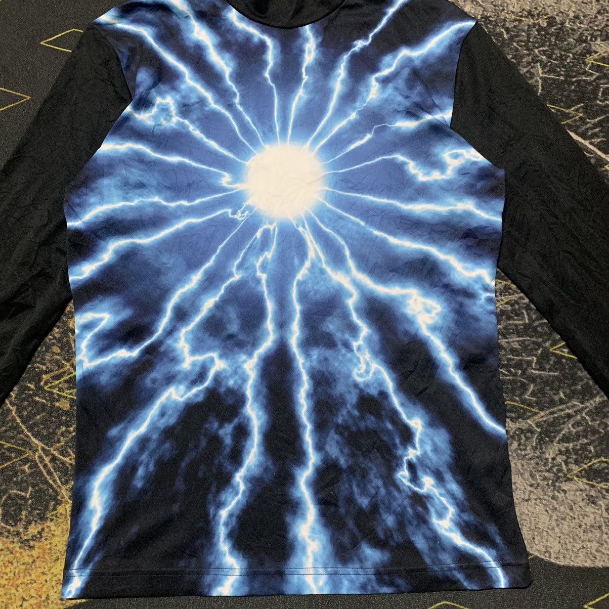 20471120 × Beauty Beast 💥ARCHIVE💥 FOTUS Overprint Thunder Lighting L/S Strechy Tees Size US S / EU 44-46 / 1 - 4 Thumbnail