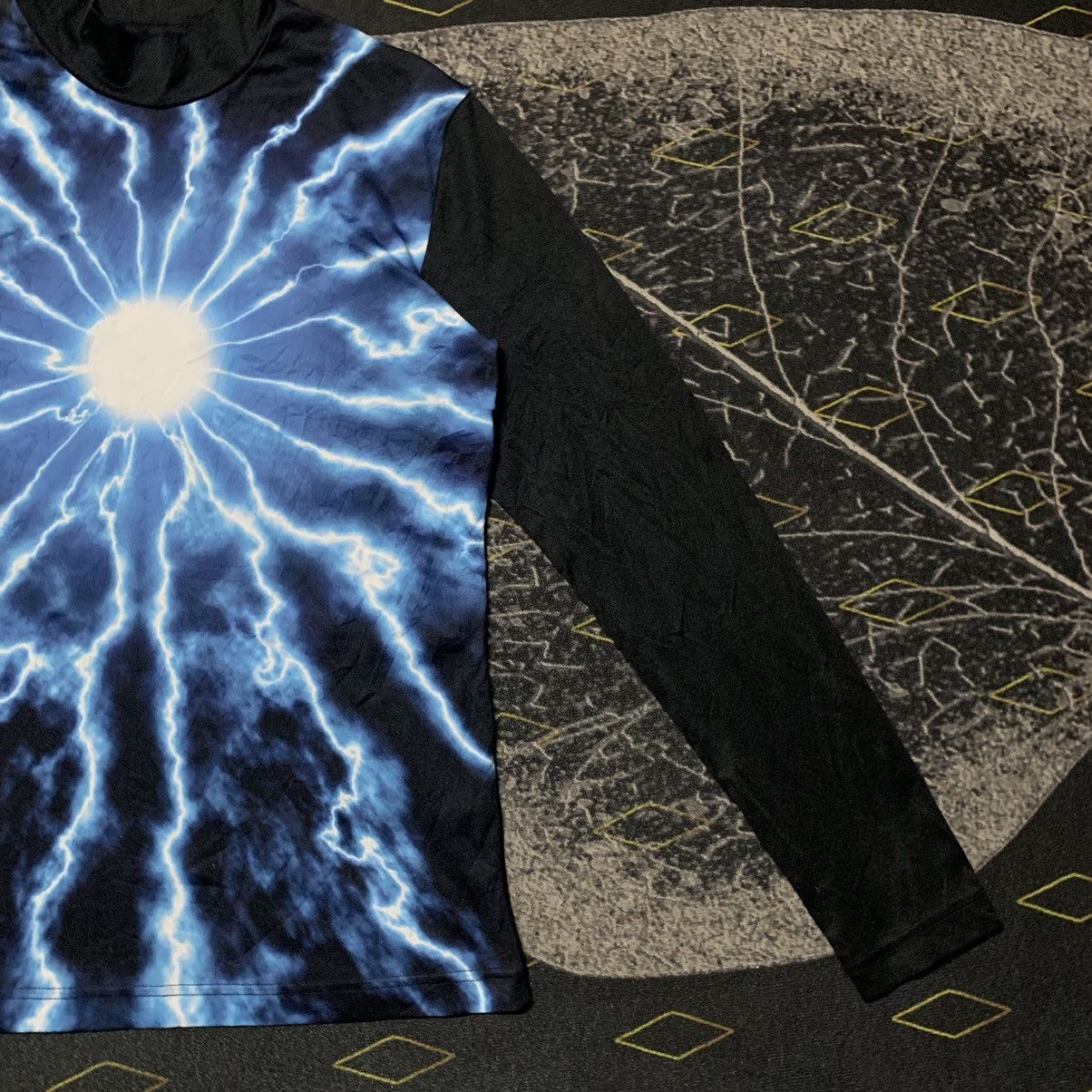 20471120 × Beauty Beast 💥ARCHIVE💥 FOTUS Overprint Thunder Lighting L/S Strechy Tees Size US S / EU 44-46 / 1 - 5 Thumbnail