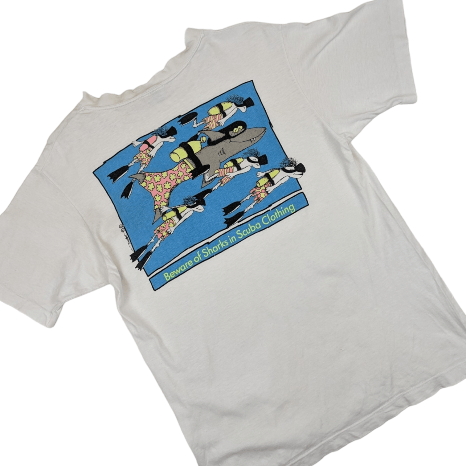 Vintage Vintage 80's CRAZY SHIRT Scuba Diving Shark Graphic T-Shirt Size S / US 4 / IT 40 - 6 Thumbnail